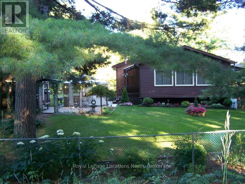 8 Ronald Avenue, Tiny, Ontario  L0L 1P1 - Photo 28 - S12262542