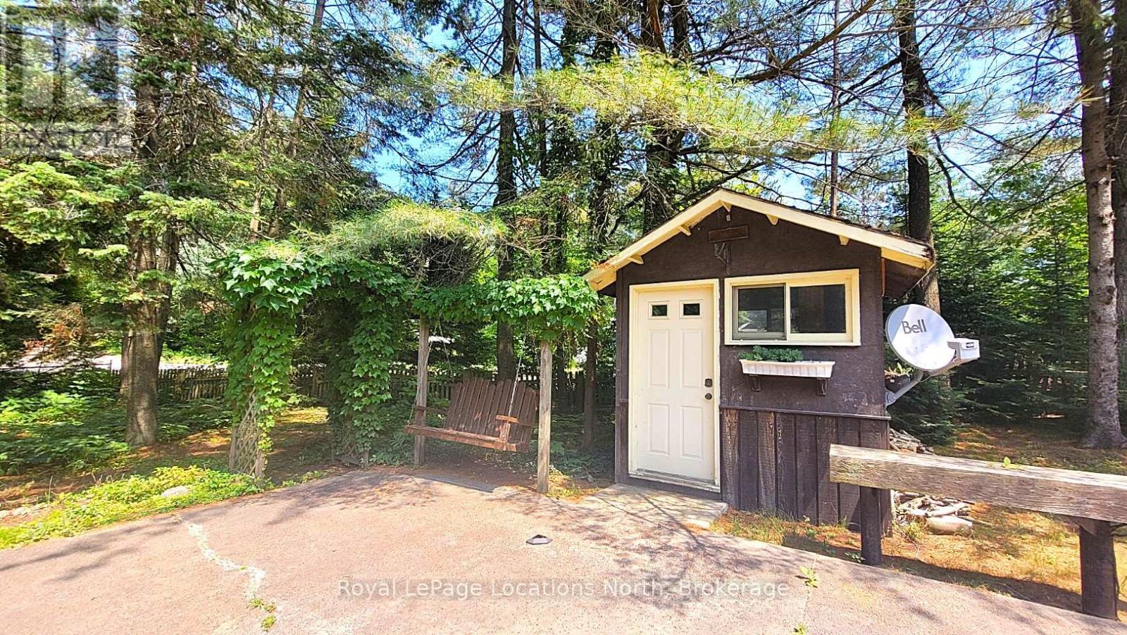 8 Ronald Avenue, Tiny, Ontario  L0L 1P1 - Photo 29 - S12262542