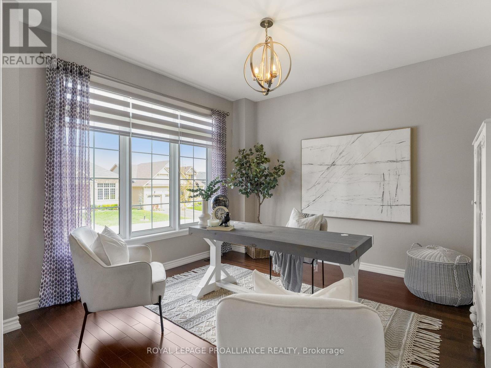 137 Highlands Boulevard, Cavan Monaghan, Ontario  L0A 1G0 - Photo 6 - X12219529