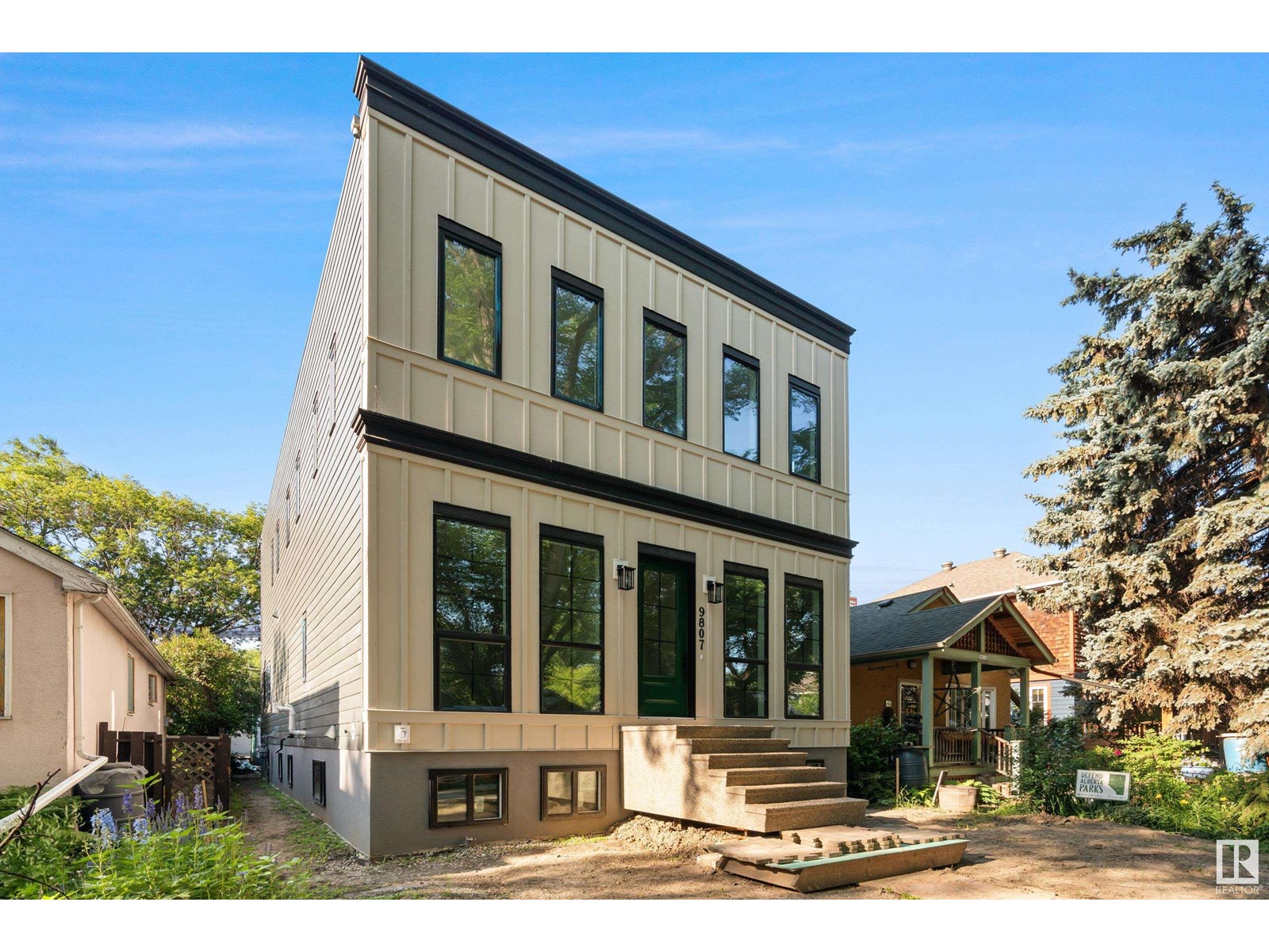 Property at 9807 90 AV NW image 1