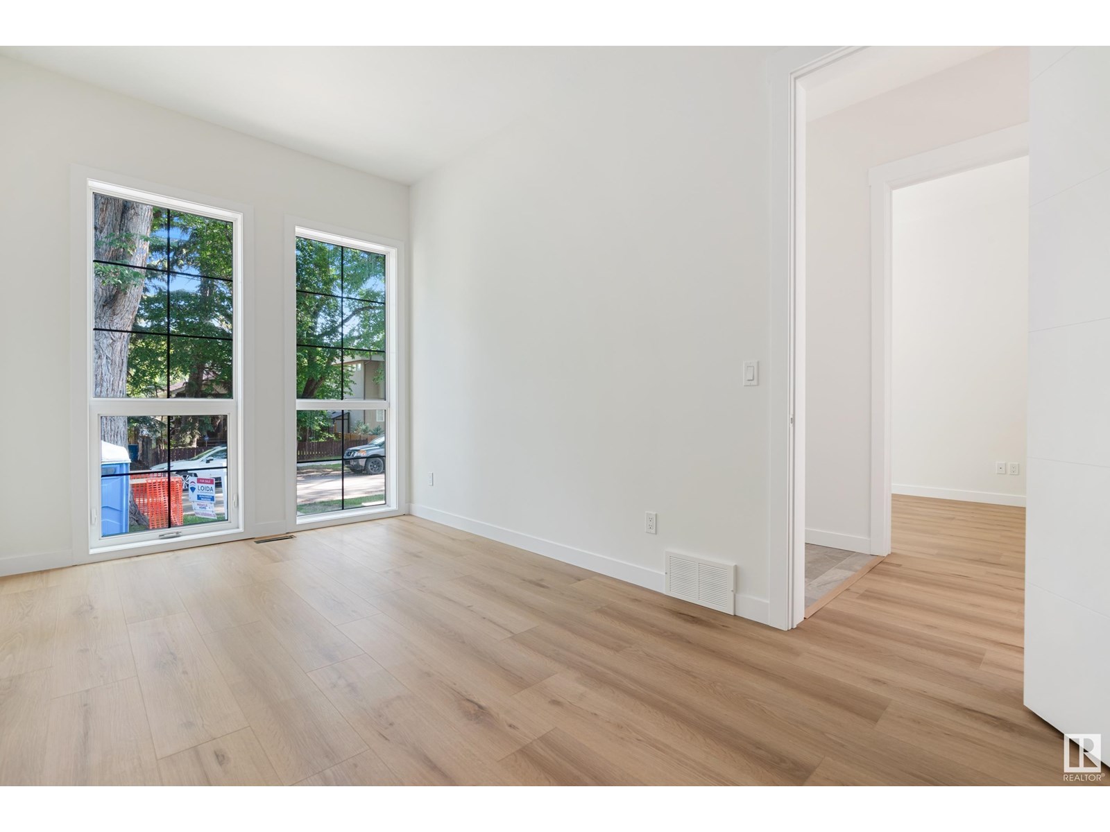 Property at 9807 90 AV NW image 5
