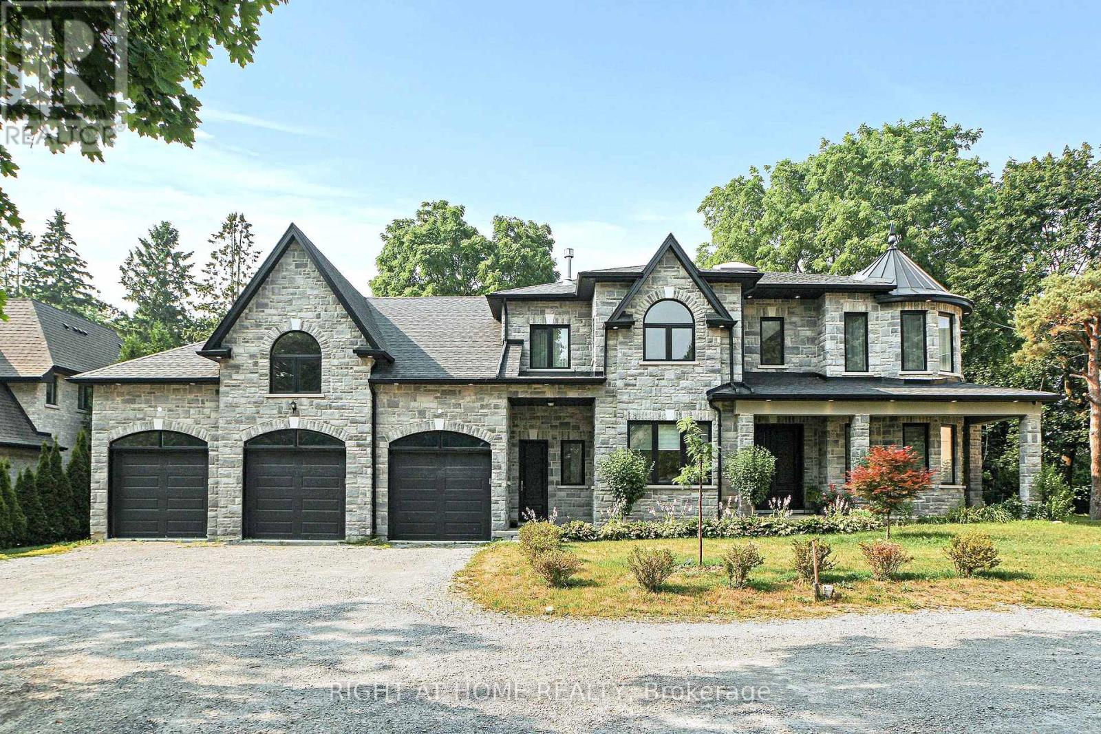 250 Church Street, Markham (Old Markham Village), Ontario  L3P 2M7 - Photo 1 - N12289732