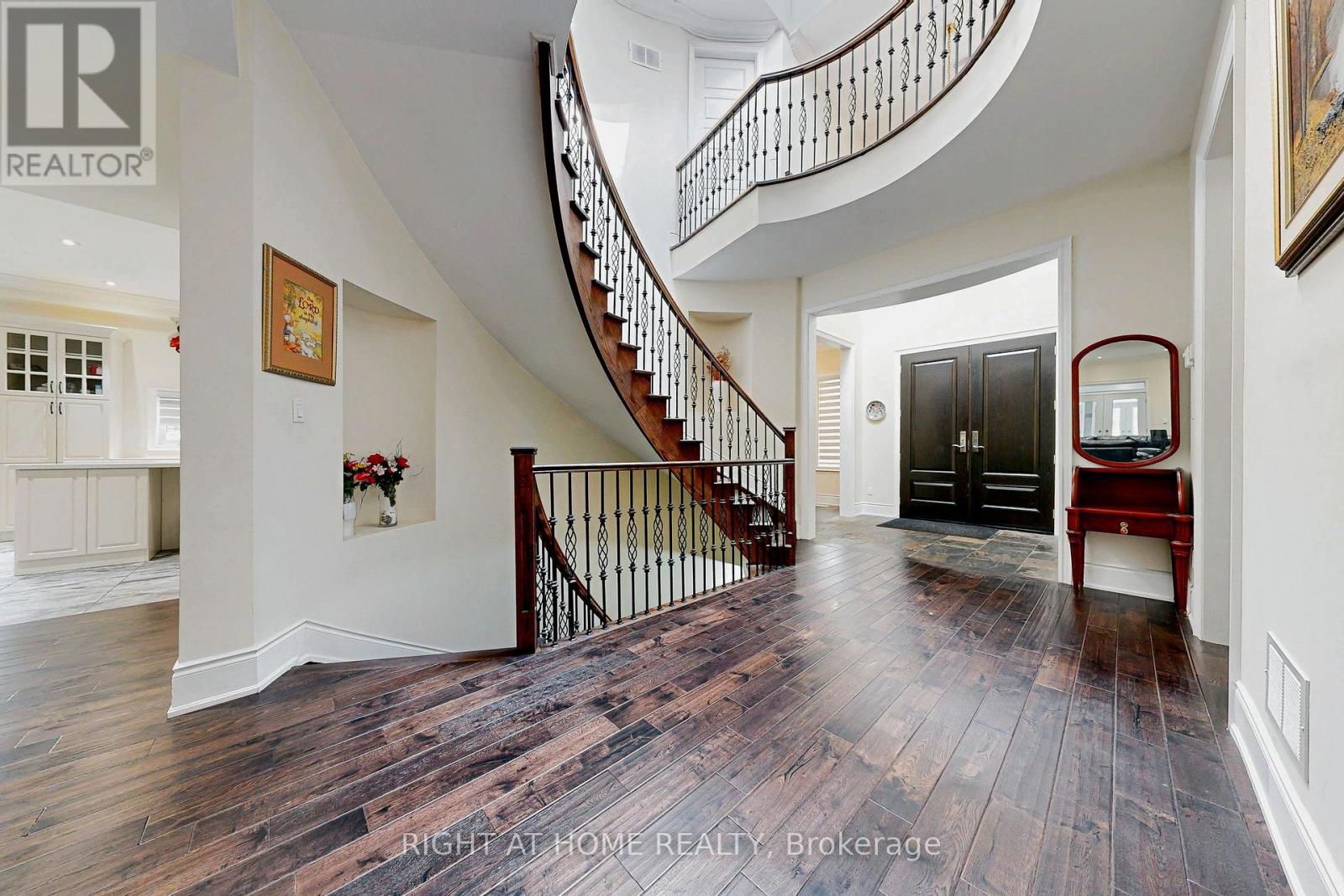 250 Church Street, Markham (Old Markham Village), Ontario  L3P 2M7 - Photo 23 - N12289732