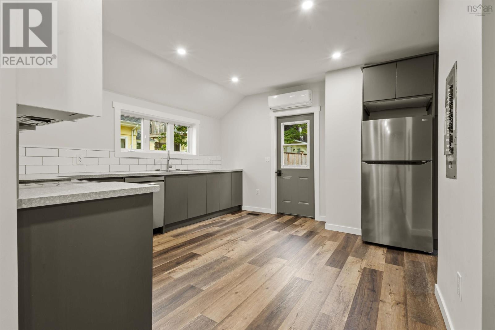 57 Pleasant Street, Truro, Nova Scotia  B2N 3R8 - Photo 11 - 202517872