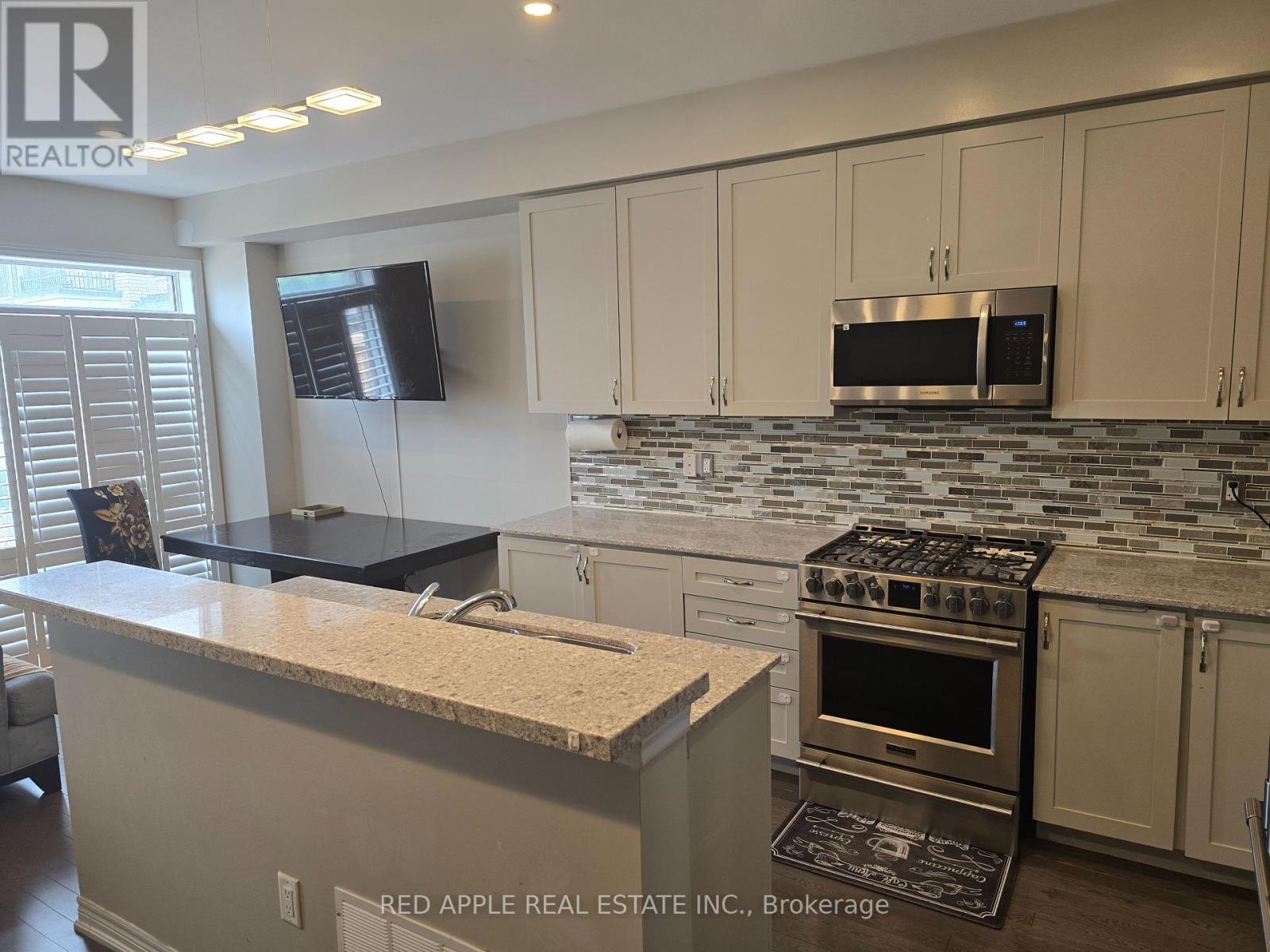 Property at 123 MORRA AVENUE image 5