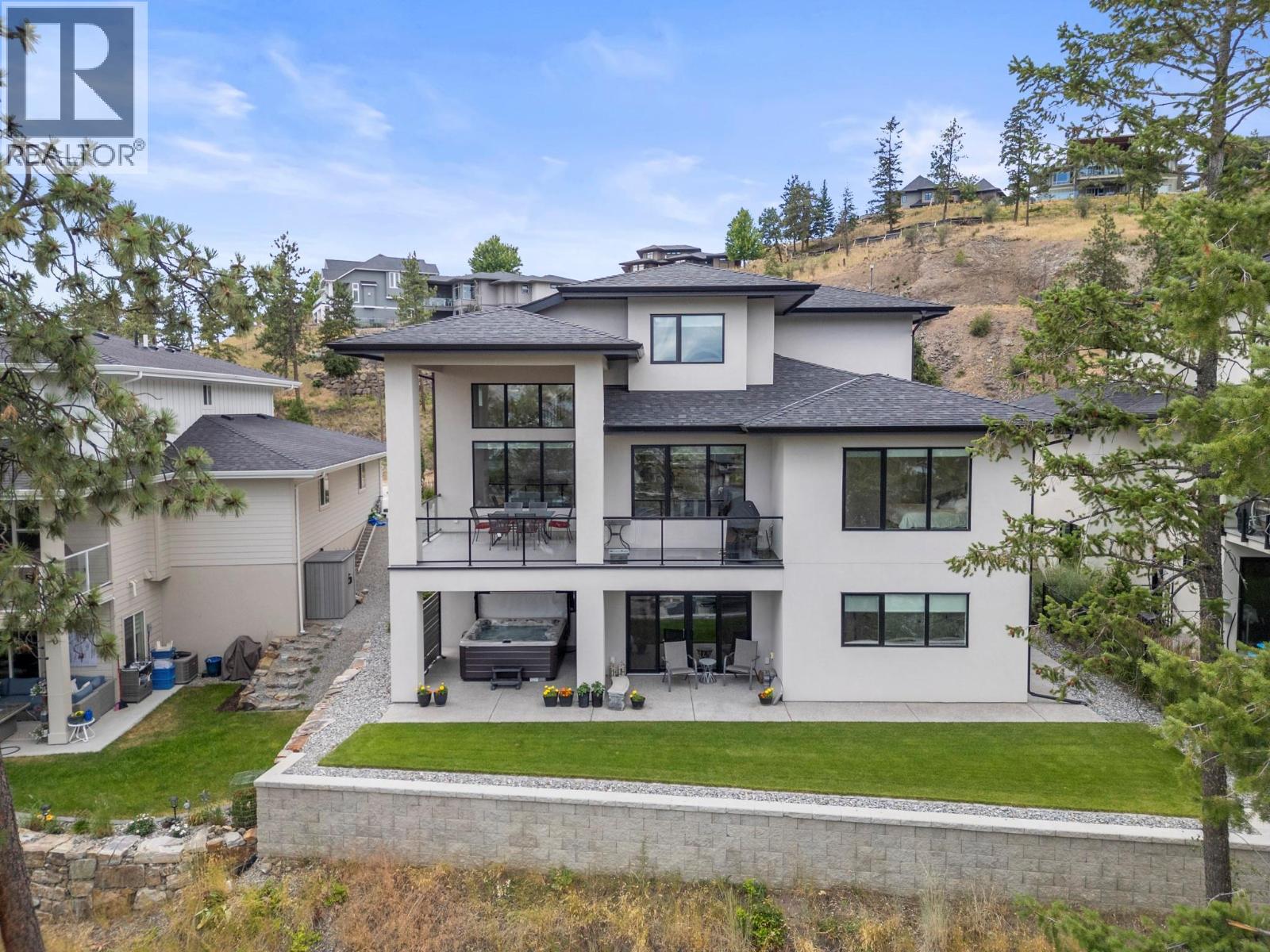 145 Summer Wood Drive, Kelowna, British Columbia  V1V 0C9 - Photo 3 - 10356336