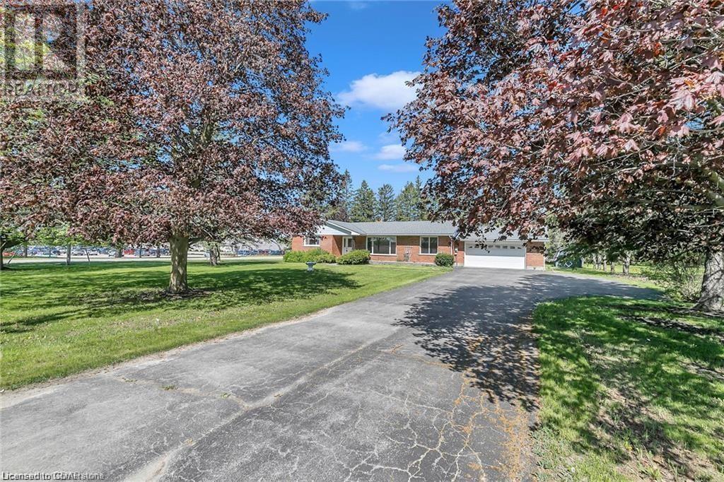 Property at 462 ARKELL Road image 5