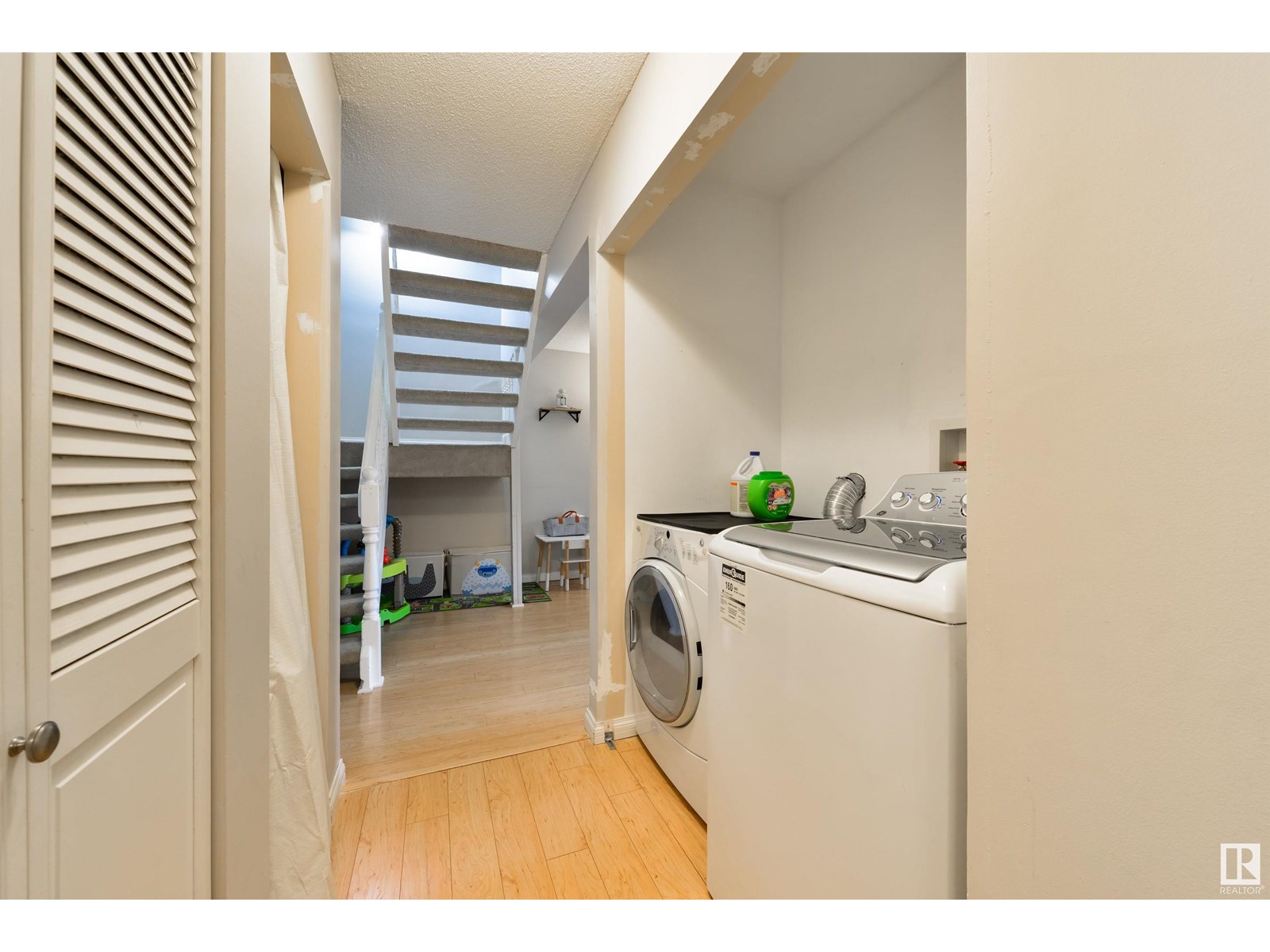 2b Meadowlark Vg Nw, Edmonton, Alberta  T5R 5X3 - Photo 16 - E4447891