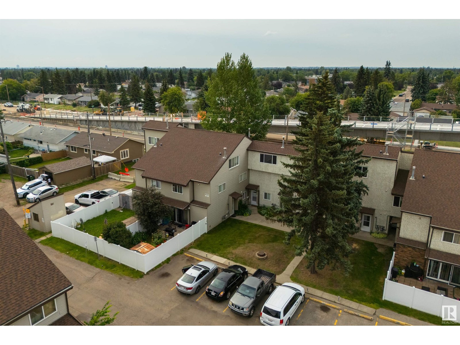 2b Meadowlark Vg Nw, Edmonton, Alberta  T5R 5X3 - Photo 33 - E4447891