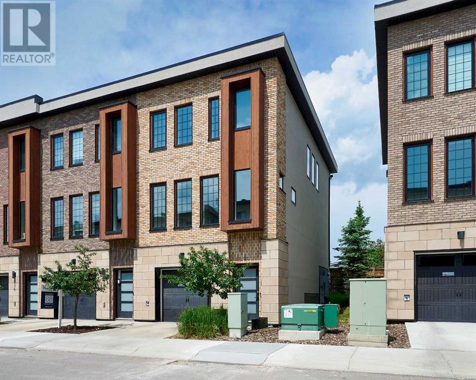 Property at 222, 81 Greenbriar Place NW image 2