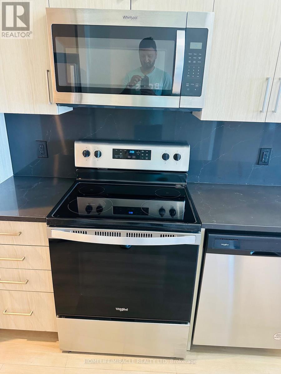 2226 - 145 Columbia Street W, Waterloo, Ontario  N2L 3L2 - Photo 7 - X12289785