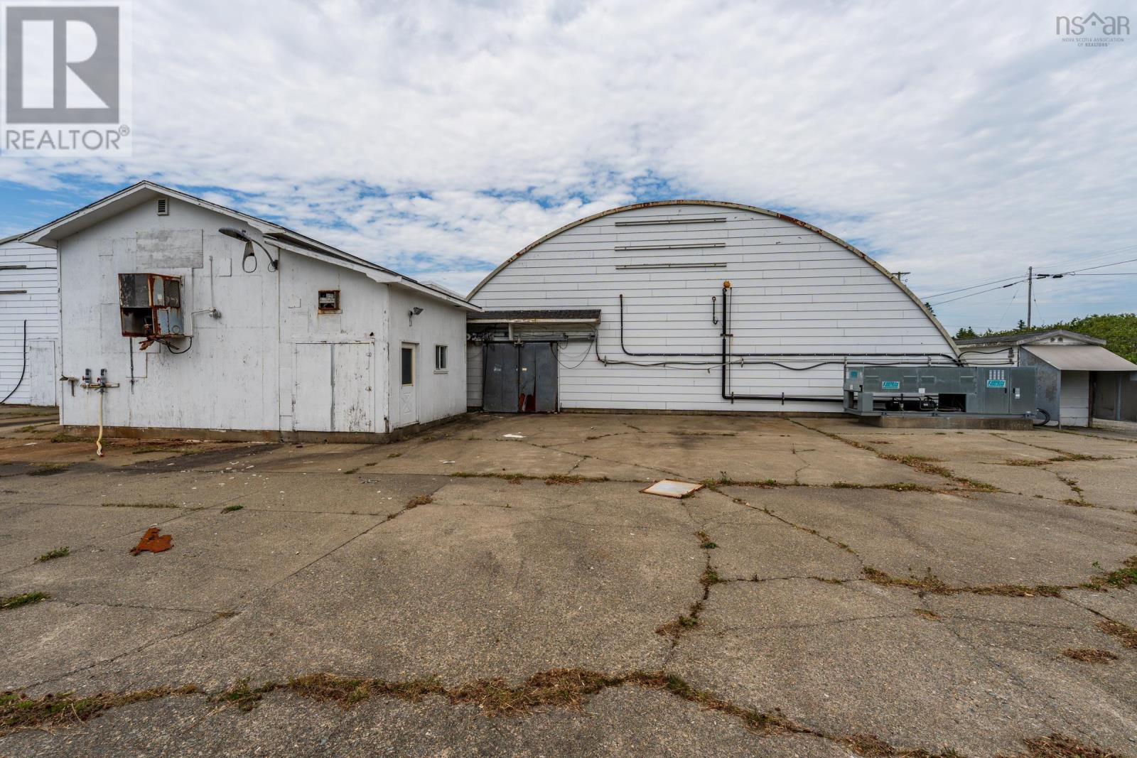 389 Abbotts Harbour Road, Middle West Pubnico, Nova Scotia  B0W 3S0 - Photo 14 - 202517874