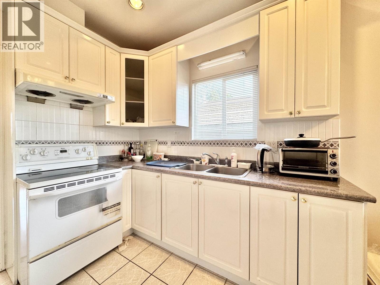 3632 E 28th Avenue, Vancouver, British Columbia  V5R 1T7 - Photo 12 - R3027205