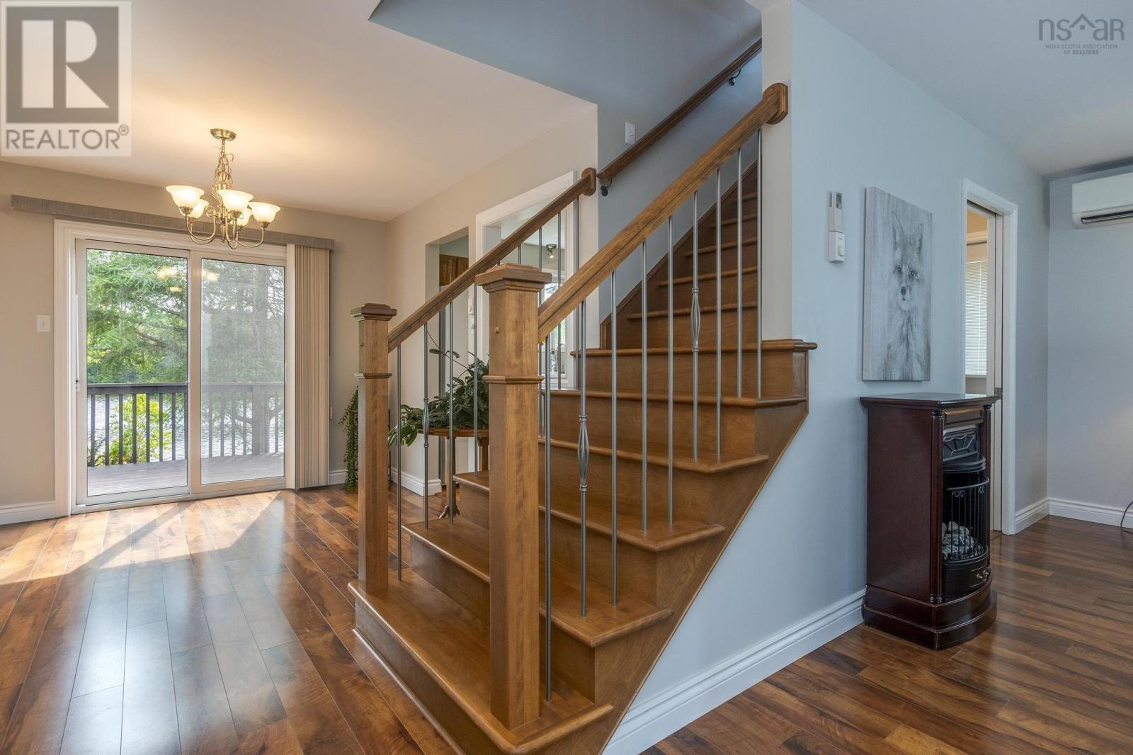 Property at 28 Red Maple Drive image 4