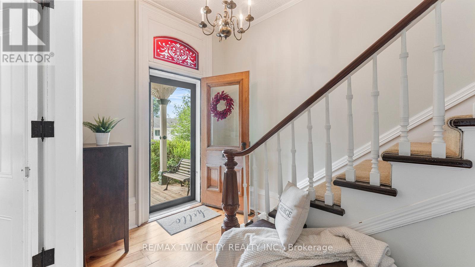 Property at 5 THOMPSON STREET image 3