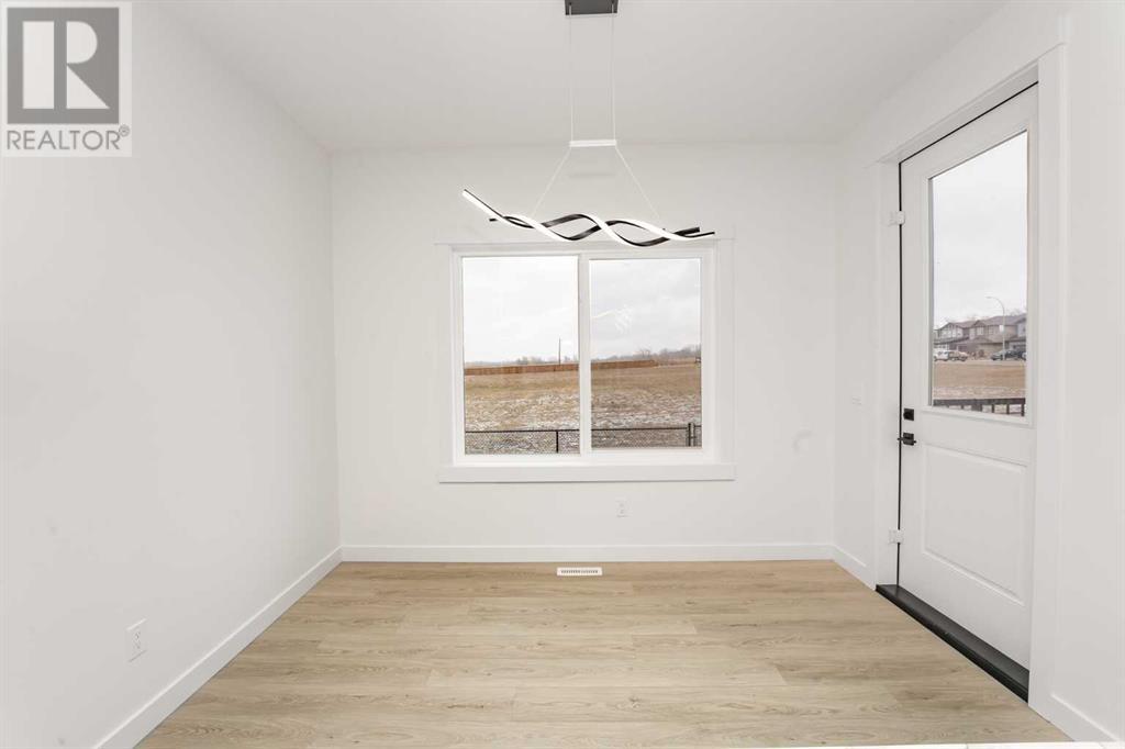 182 Lakewood Crescent, Strathmore, Alberta  T0J 1Y0 - Photo 11 - A2240263