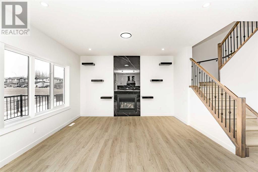 182 Lakewood Crescent, Strathmore, Alberta  T0J 1Y0 - Photo 9 - A2240263