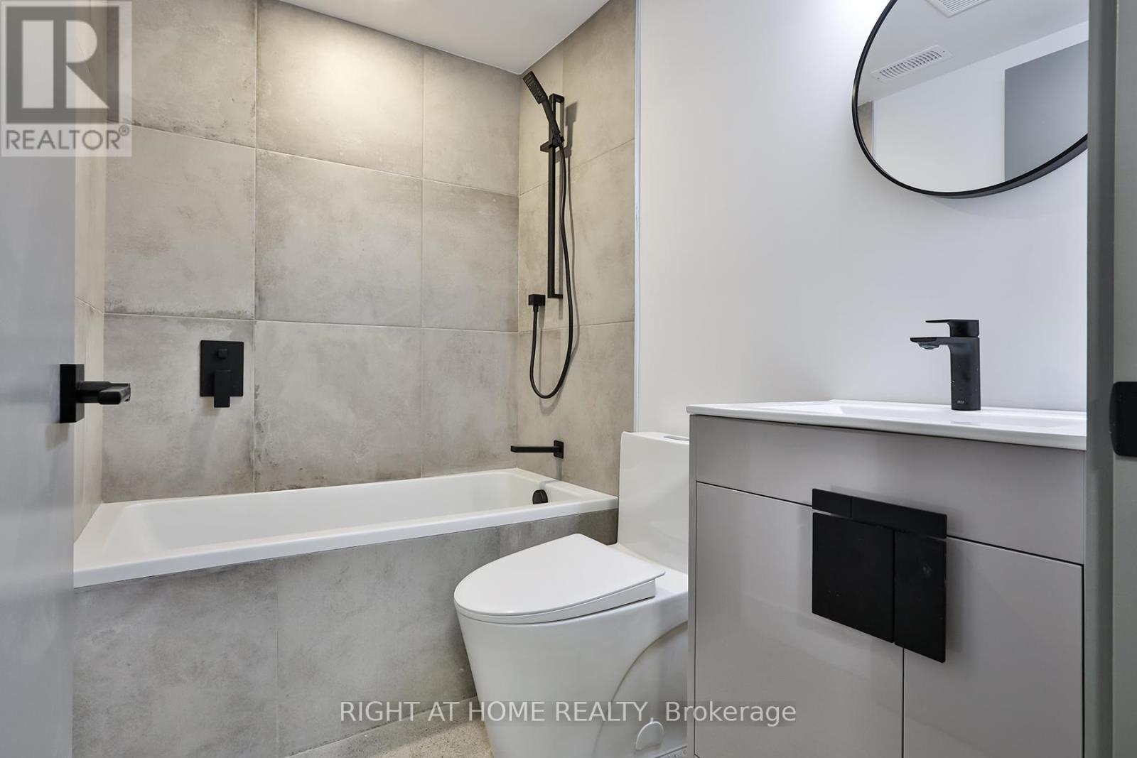 Unit 2 - 1169 Davenport Road, Toronto, Ontario  M6H 2G6 - Photo 15 - C12289825
