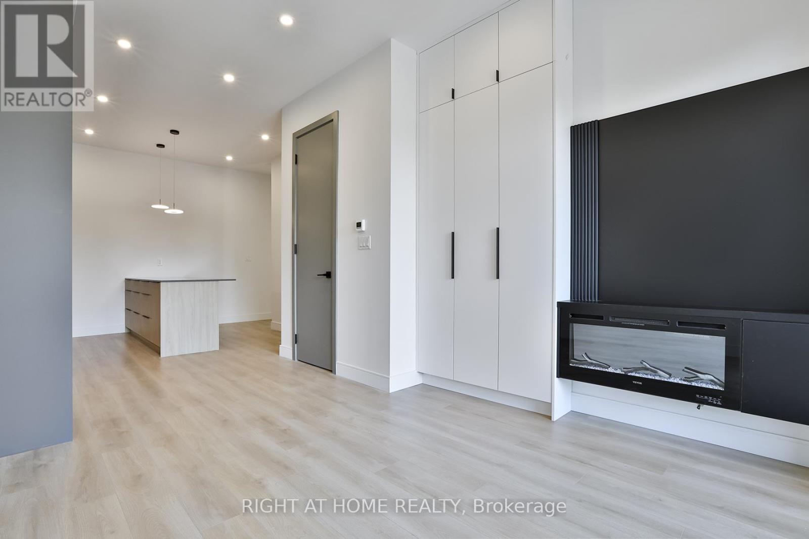 Unit 2 - 1169 Davenport Road, Toronto, Ontario  M6H 2G6 - Photo 3 - C12289825