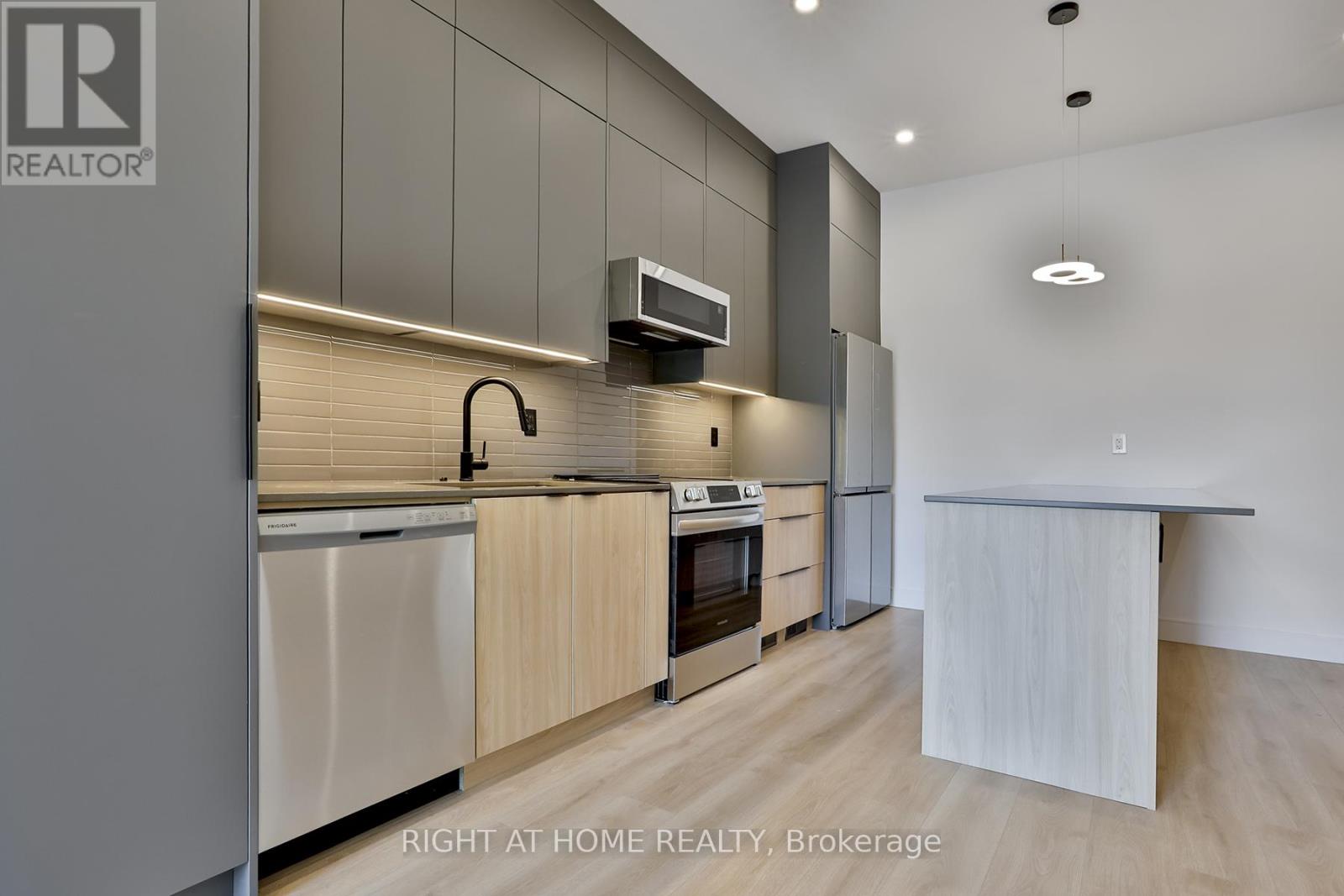 Unit 2 - 1169 Davenport Road, Toronto, Ontario  M6H 2G6 - Photo 5 - C12289825