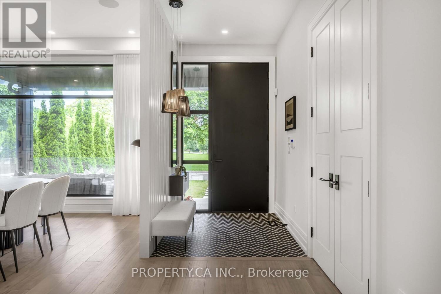 Property at 8 MANOR HAVEN ROAD image 2