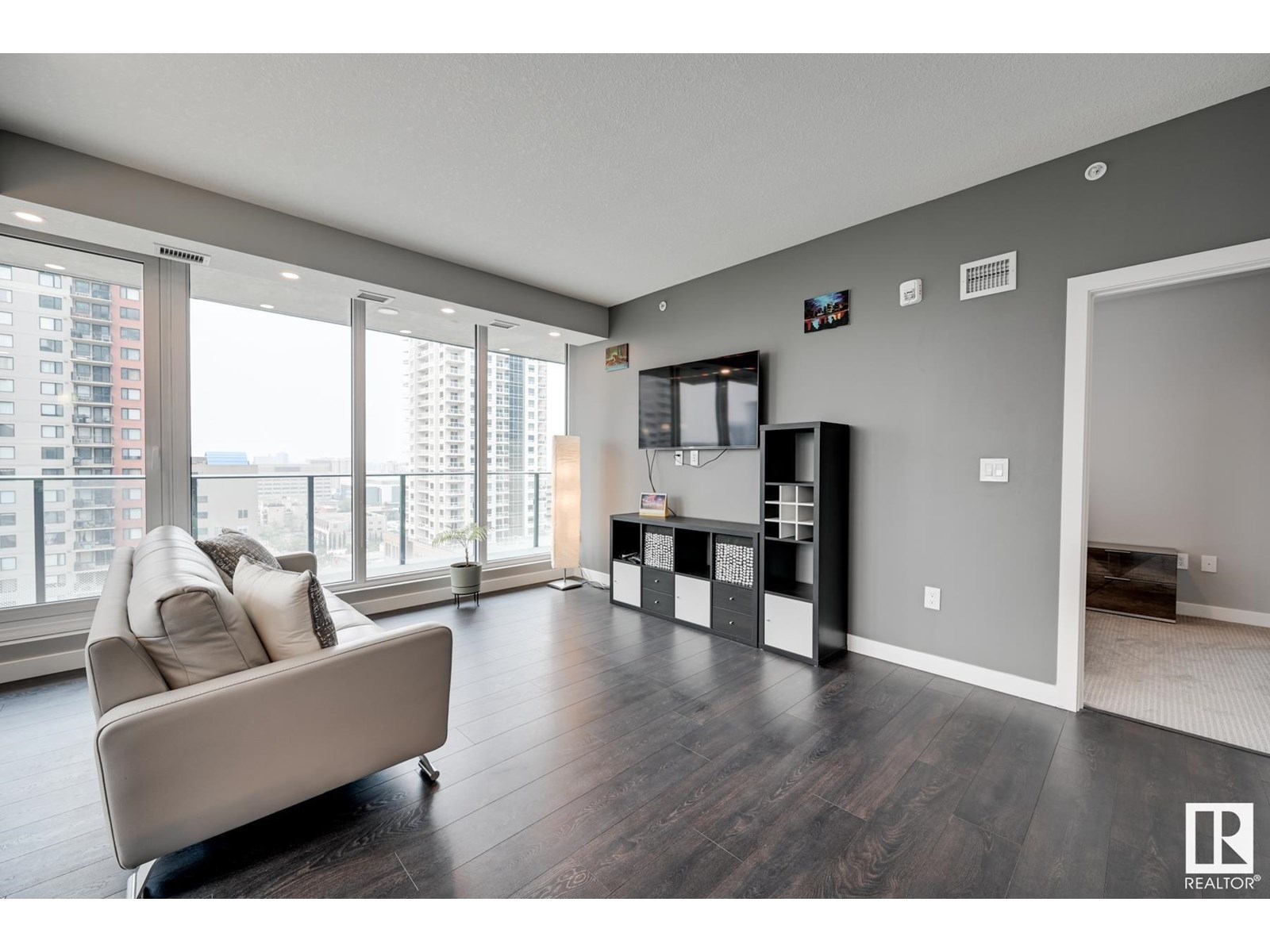 #1301 10180 103 St Nw, Edmonton, Alberta  T5J 0L1 - Photo 13 - E4448132