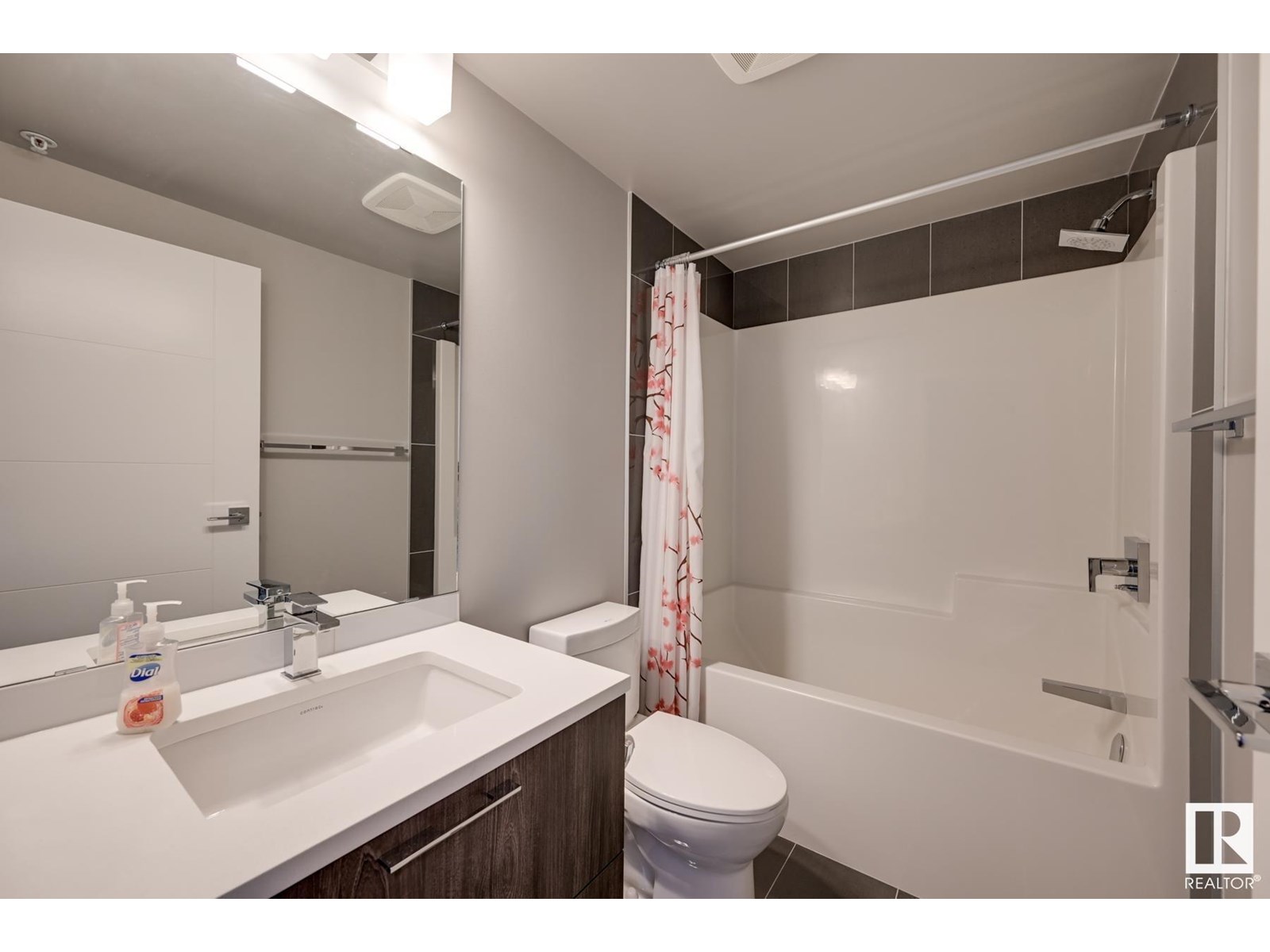 #1301 10180 103 St Nw, Edmonton, Alberta  T5J 0L1 - Photo 3 - E4448132