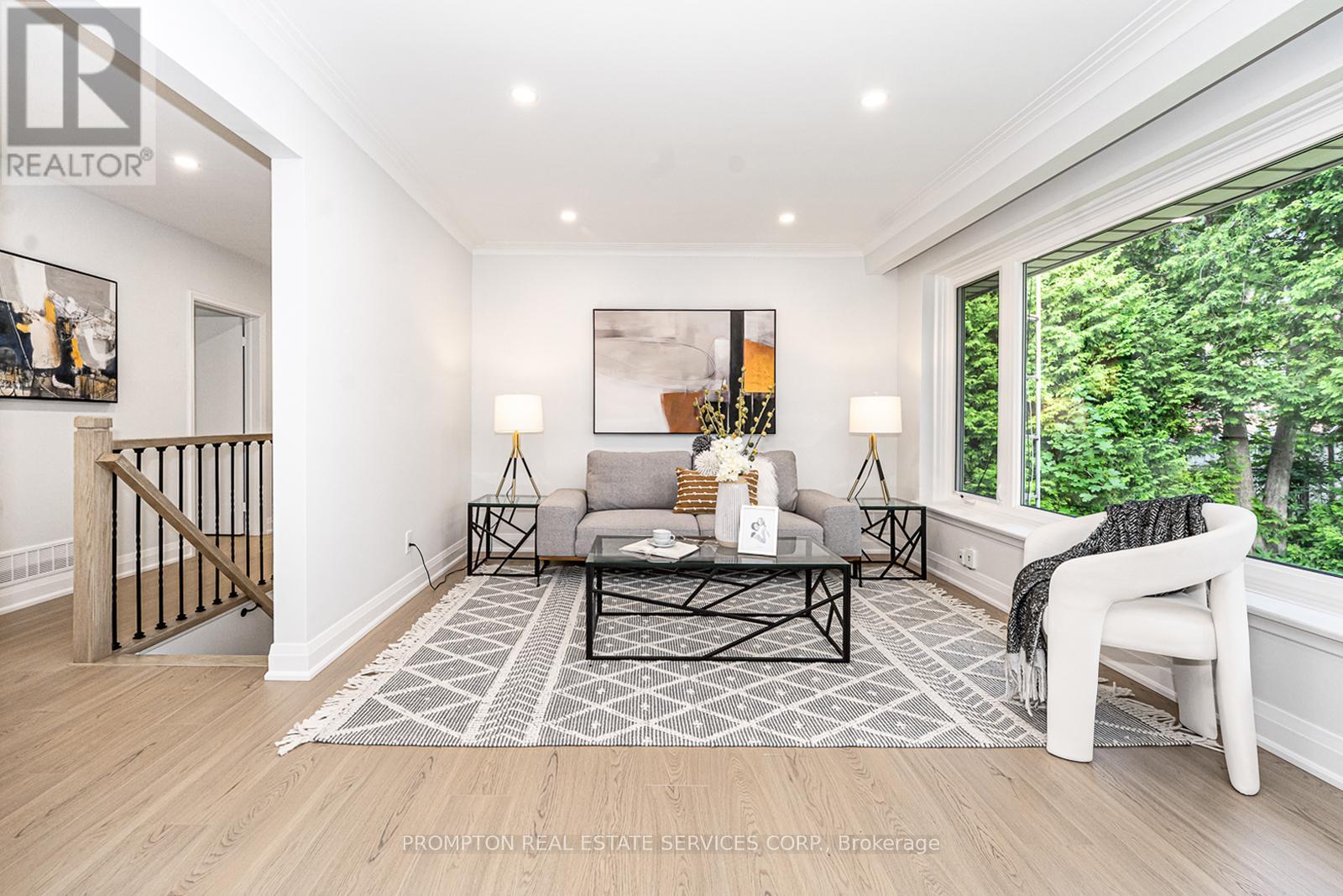 Property at 318 PALISER CRESCENT S image 4