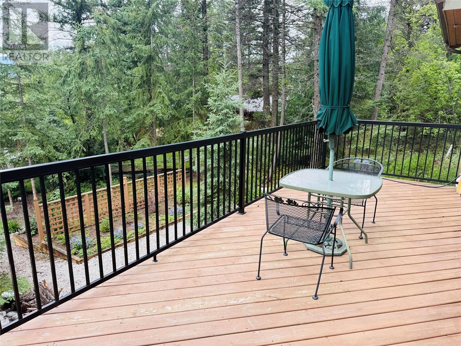 5221 Columbia River Road, Fairmont Hot Springs, British Columbia  V0B 1L1 - Photo 19 - 10356169
