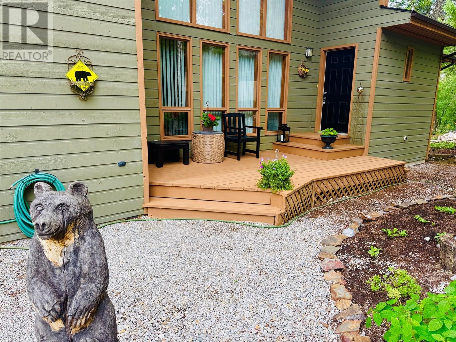 5221 Columbia River Road, Fairmont Hot Springs, British Columbia  V0B 1L1 - Photo 2 - 10356169