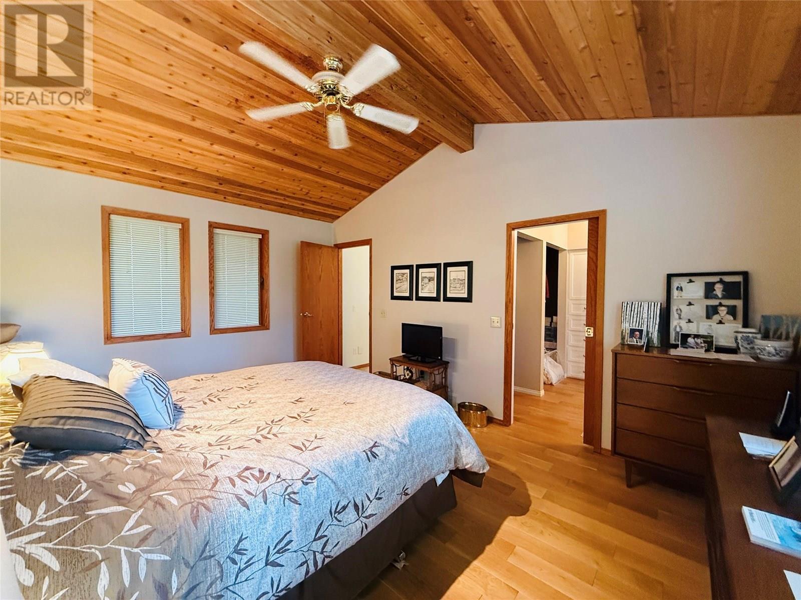 5221 Columbia River Road, Fairmont Hot Springs, British Columbia  V0B 1L1 - Photo 25 - 10356169