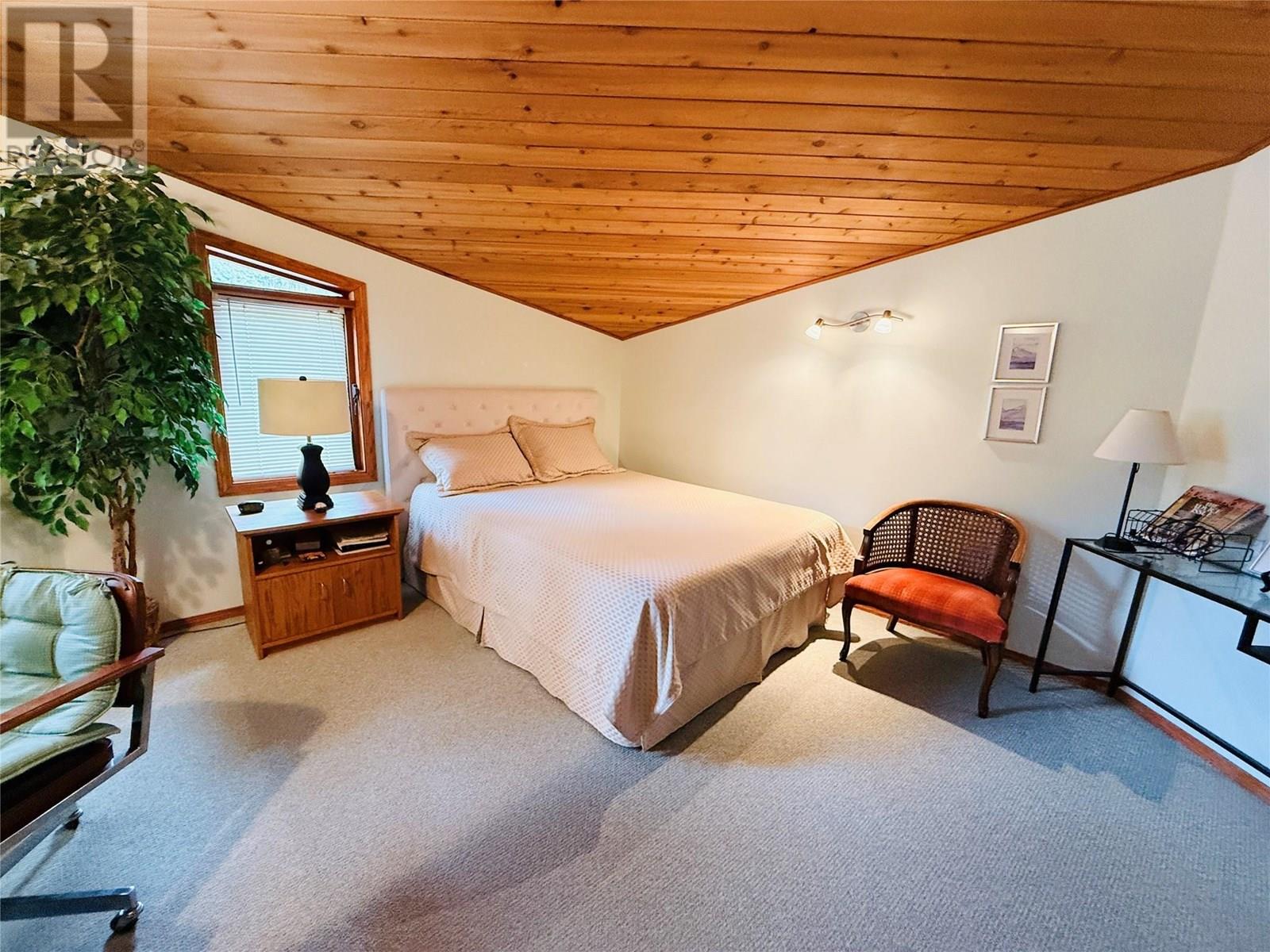 5221 Columbia River Road, Fairmont Hot Springs, British Columbia  V0B 1L1 - Photo 34 - 10356169
