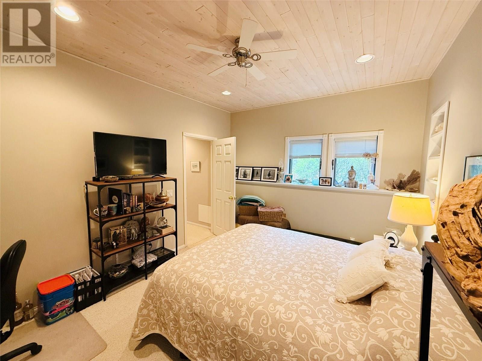 5221 Columbia River Road, Fairmont Hot Springs, British Columbia  V0B 1L1 - Photo 43 - 10356169
