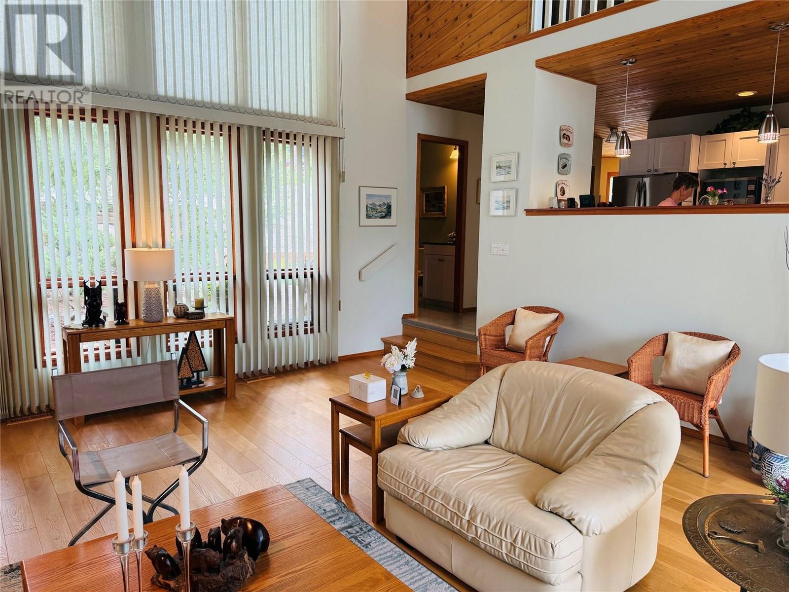 5221 Columbia River Road, Fairmont Hot Springs, British Columbia  V0B 1L1 - Photo 8 - 10356169