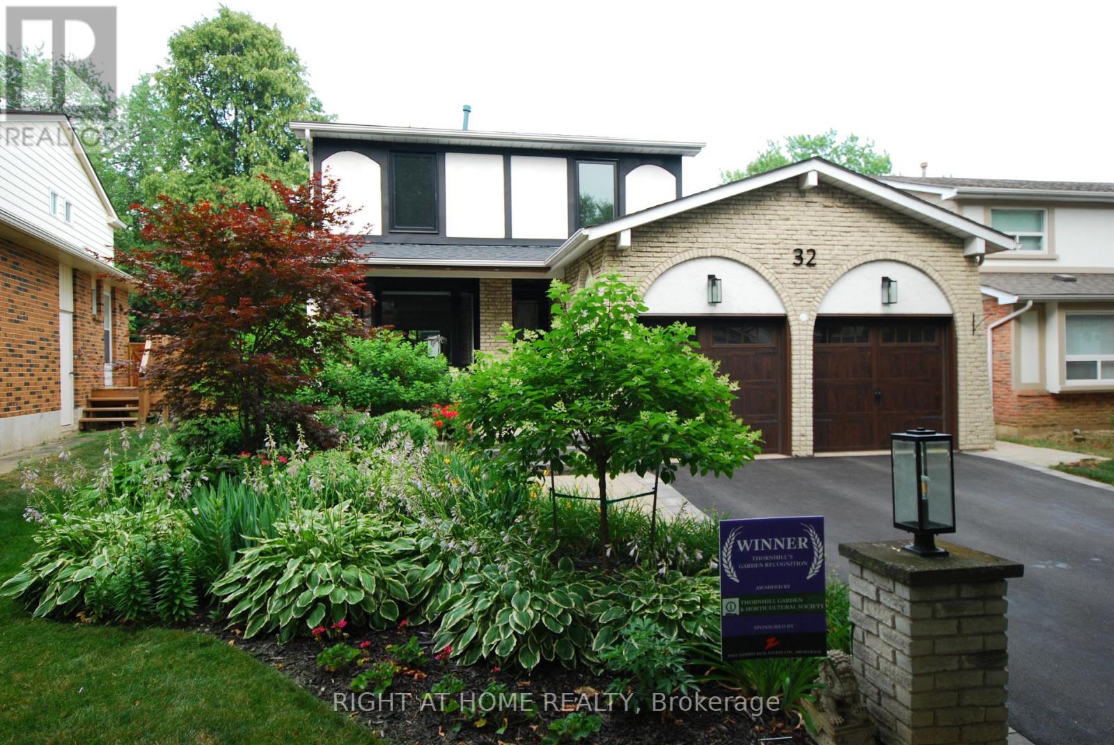 Property at 32 BRAEBURN DRIVE image 1