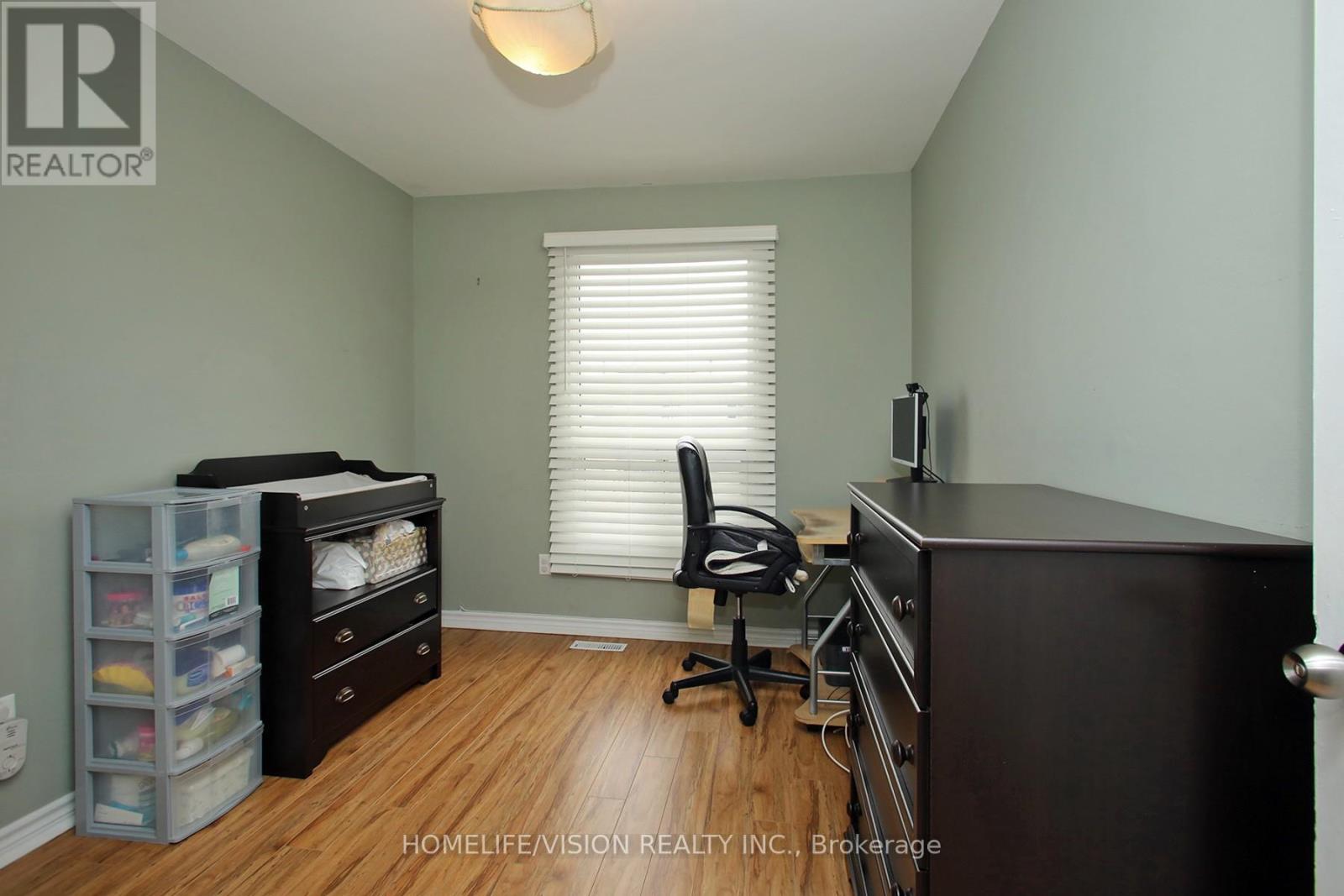 15 - 3430 Brandon Gate Drive, Mississauga (Malton), Ontario  L4T 3T4 - Photo 21 - W12289264