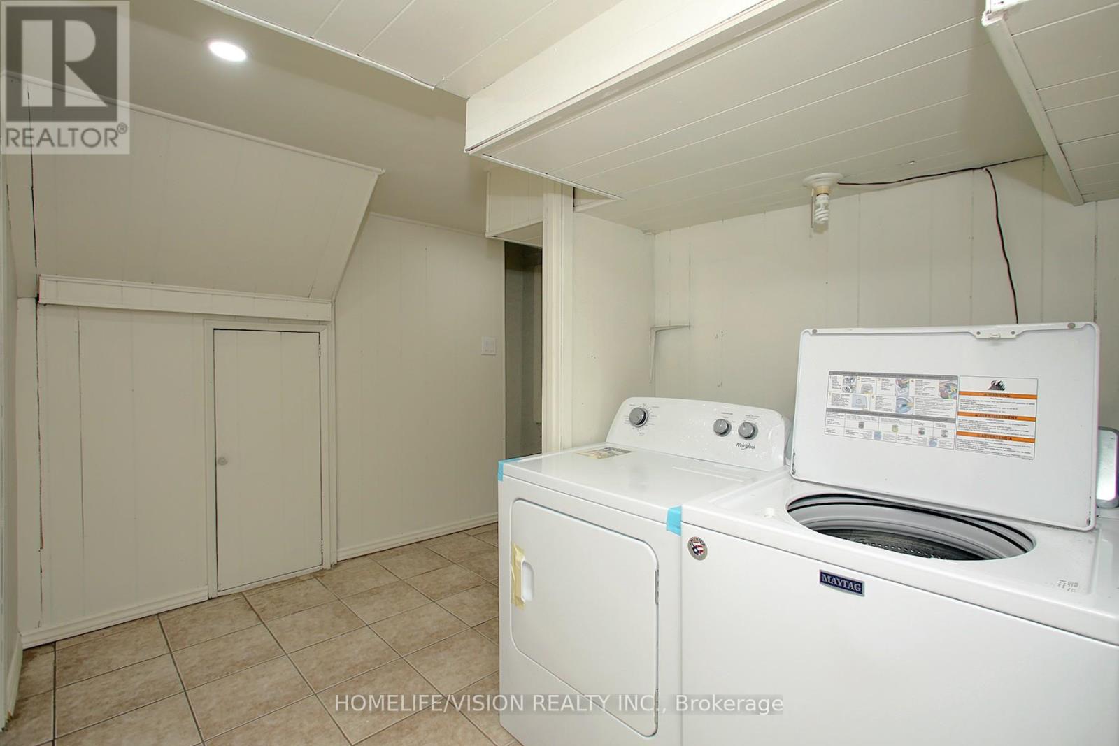 15 - 3430 Brandon Gate Drive, Mississauga (Malton), Ontario  L4T 3T4 - Photo 27 - W12289264