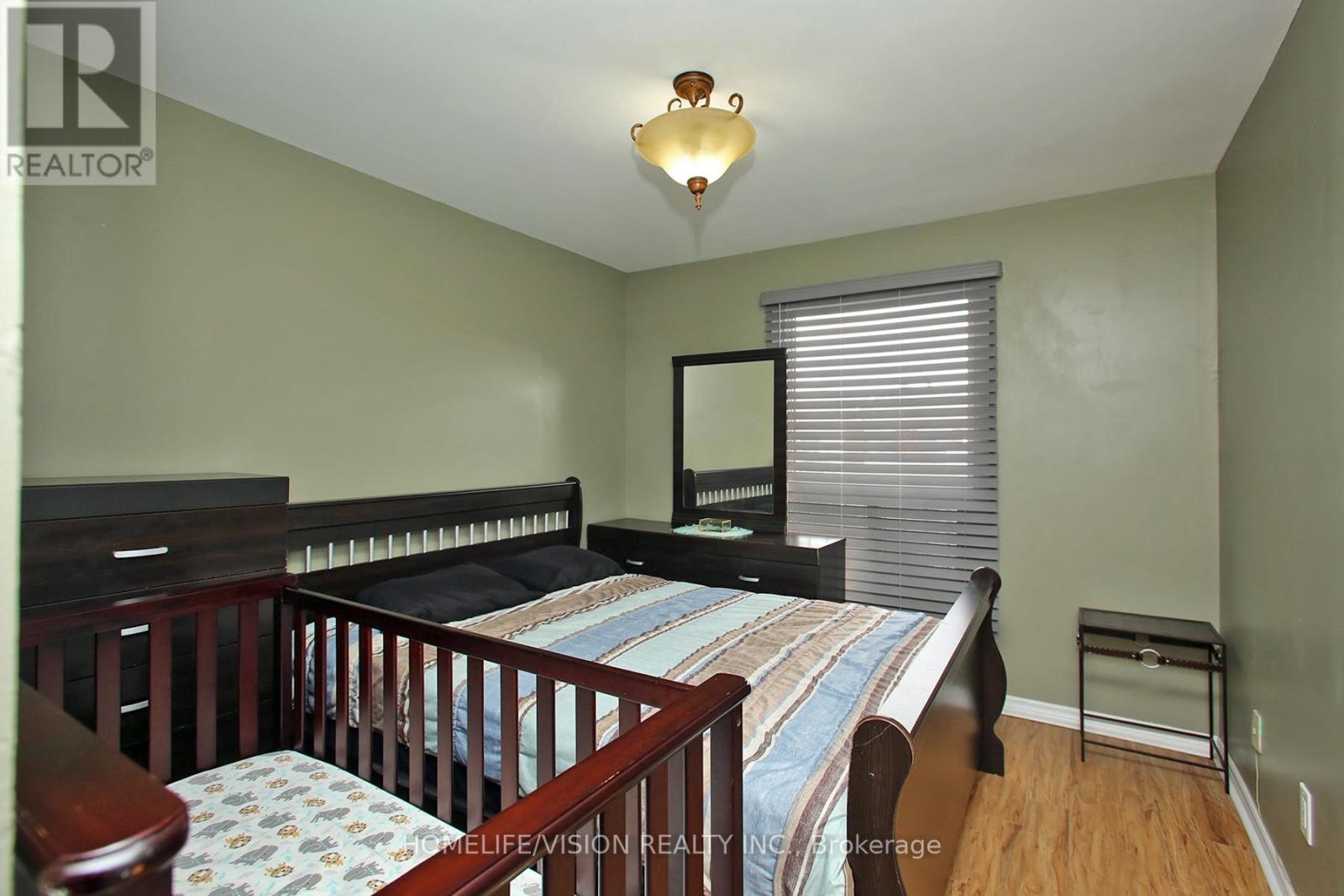 15 - 3430 Brandon Gate Drive, Mississauga (Malton), Ontario  L4T 3T4 - Photo 20 - W12289264