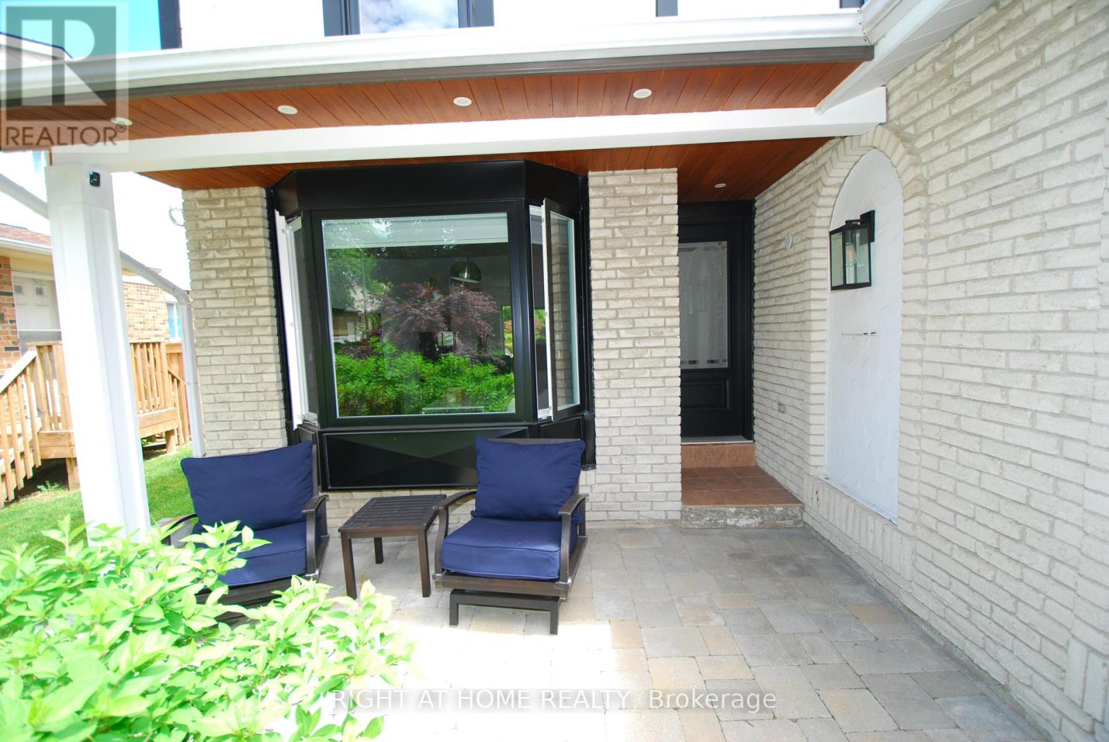 Property at 32 BRAEBURN DRIVE image 5