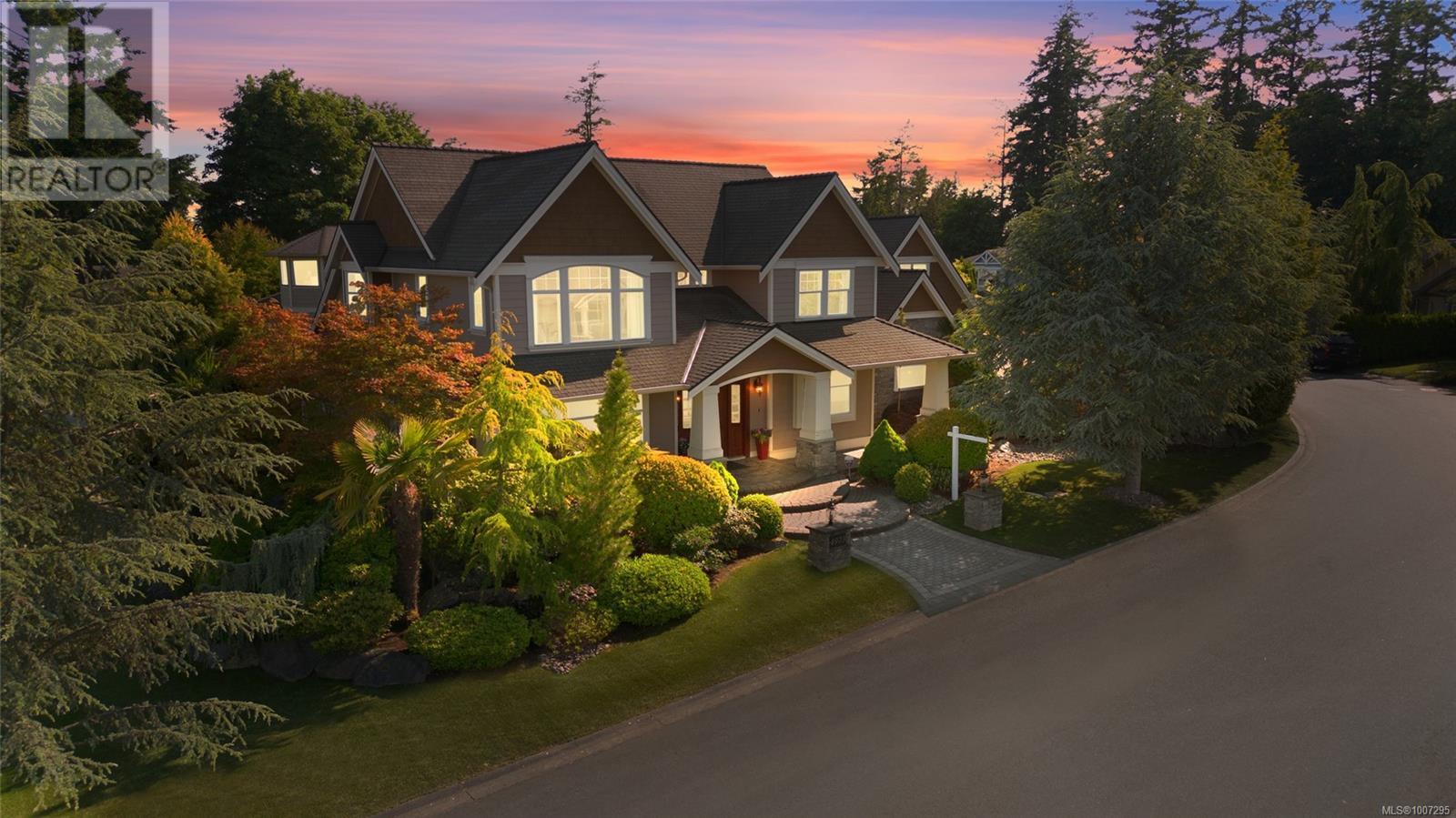 4973 La Quinta Pl, Saanich, British Columbia  V8Y 3G9 - Photo 4 - 1007295