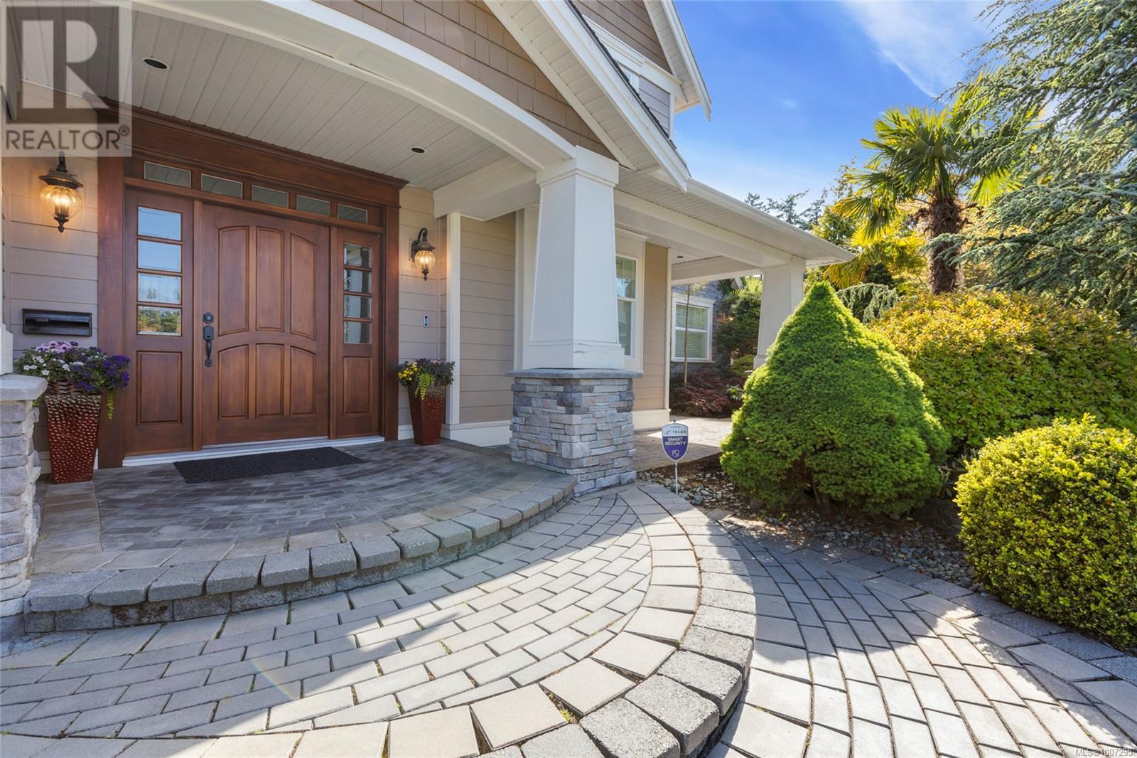 4973 La Quinta Pl, Saanich, British Columbia  V8Y 3G9 - Photo 7 - 1007295