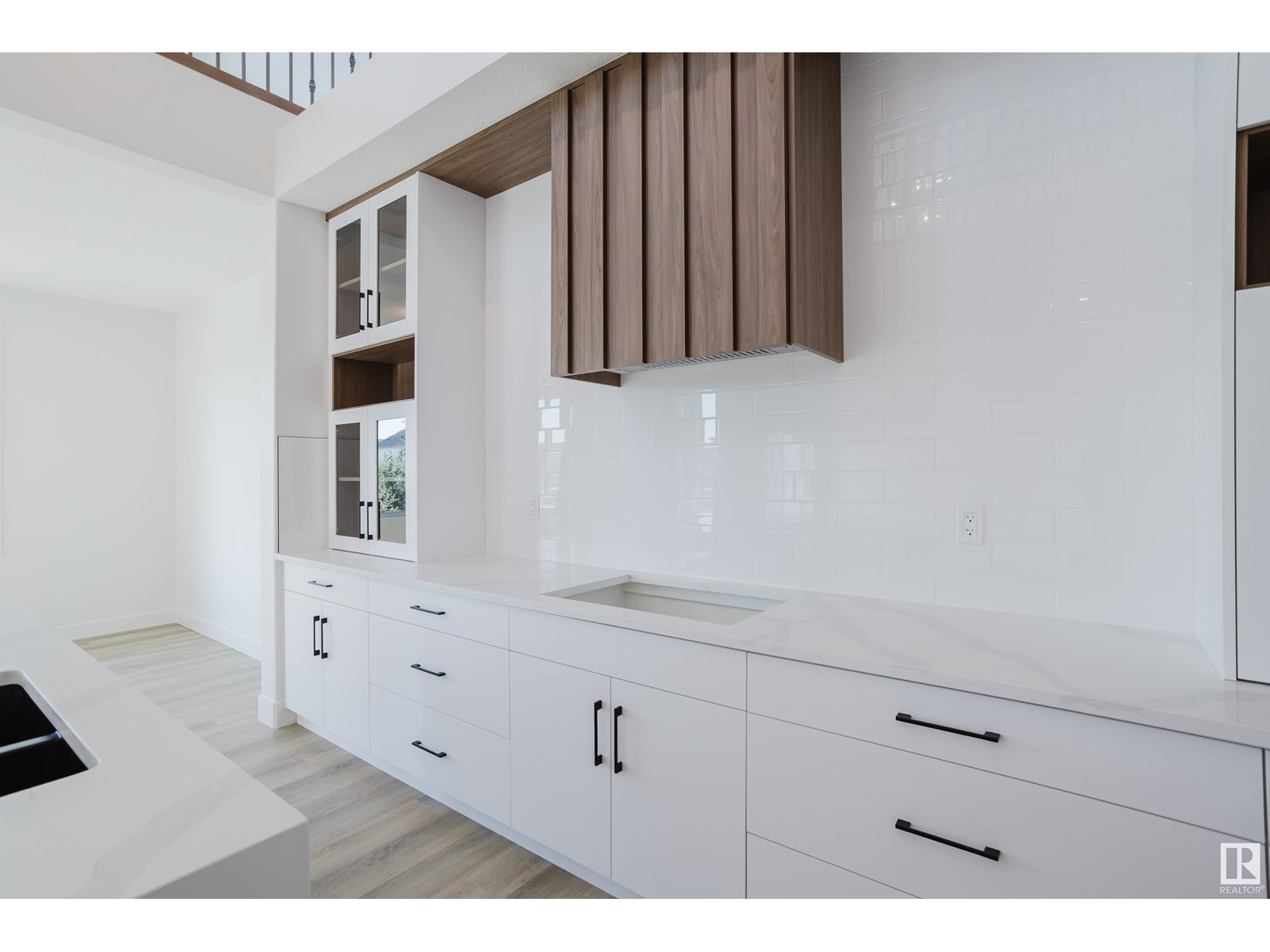 Property at 67 Meadowgrove LN image 2