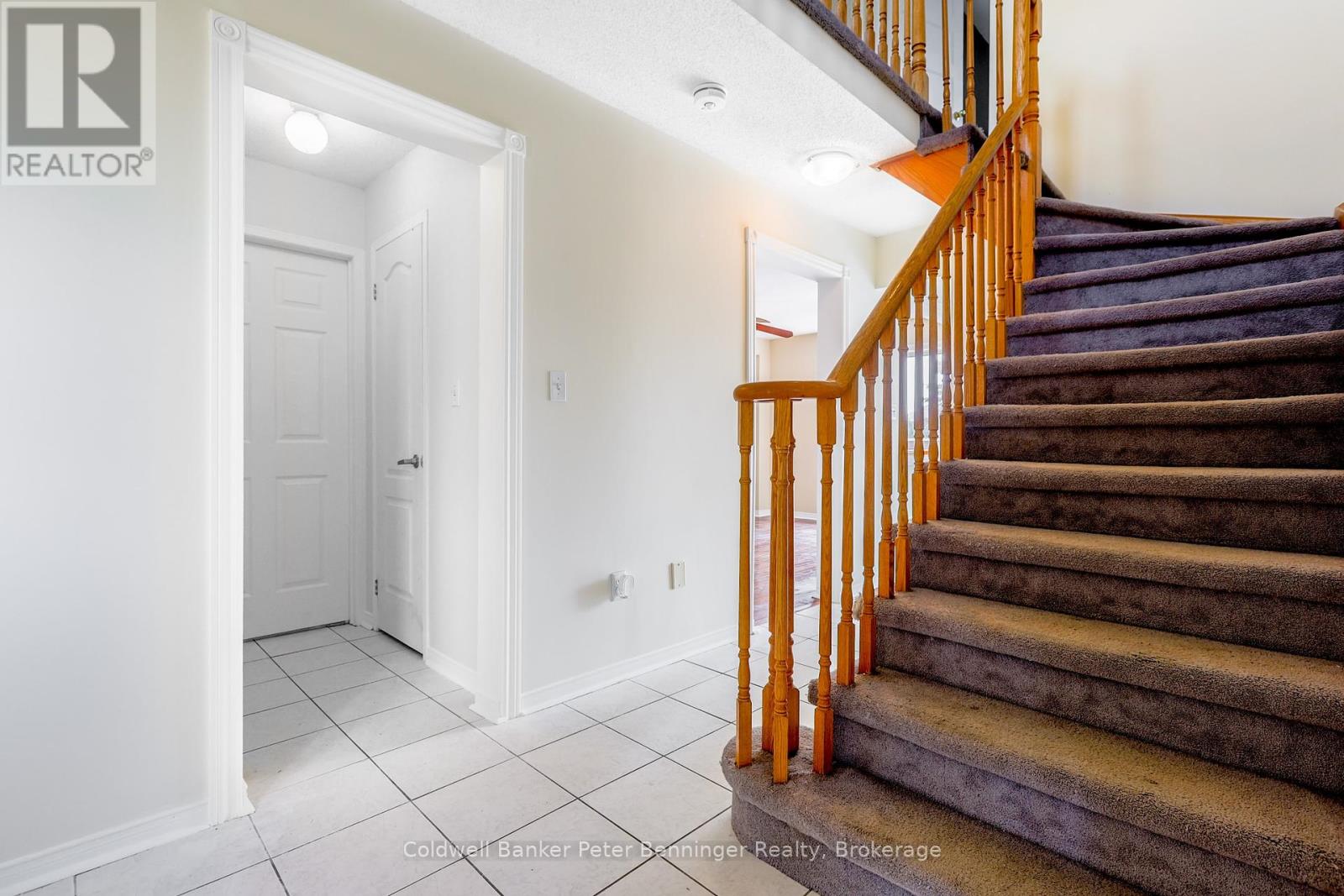 1964 Romina Court, Innisfil, Ontario  L9S 4Y1 - Photo 18 - N12289912