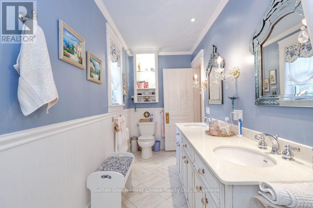 82 Princess Street, Stratford, Ontario  N5A 6C6 - Photo 27 - X12282788