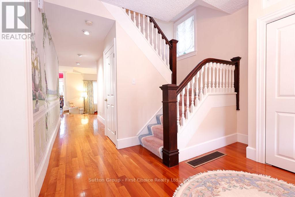 Property at 82 PRINCESS STREET image 4