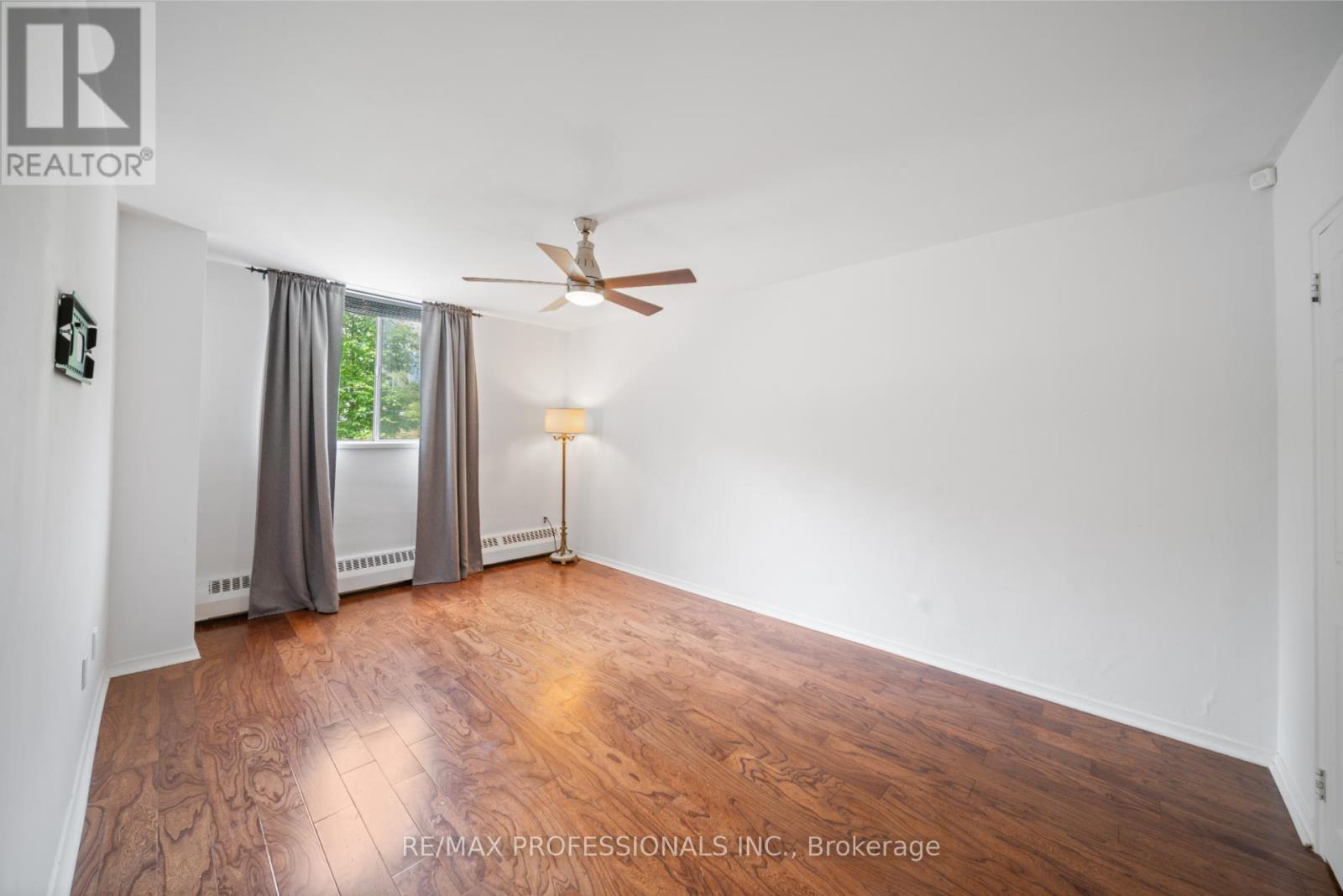 216 - 100 Coe Hill Drive, Toronto, Ontario  M6S 3E1 - Photo 16 - W12289884