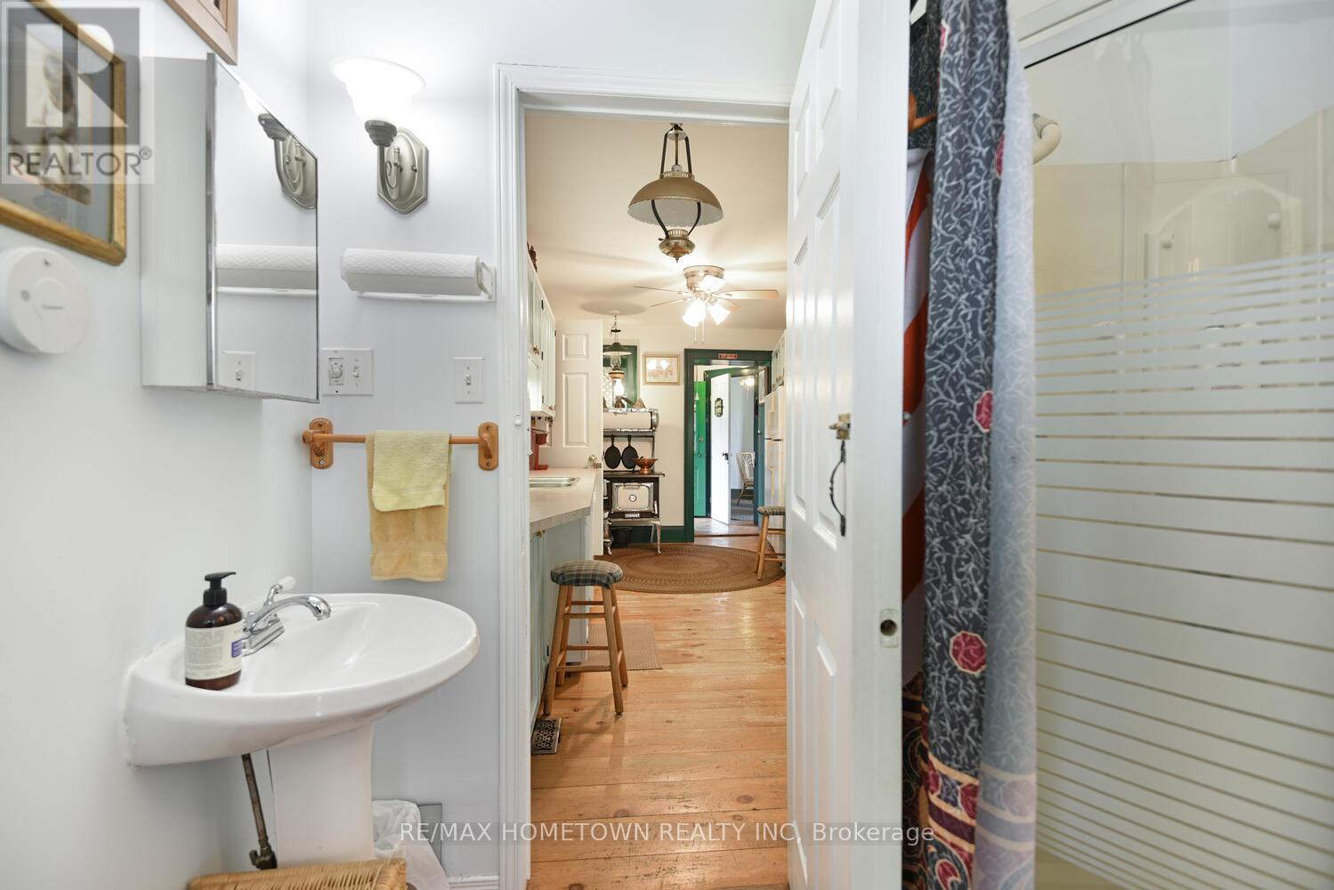 495 King Street W, Prescott, Ontario  K0E 1T0 - Photo 28 - X12213877