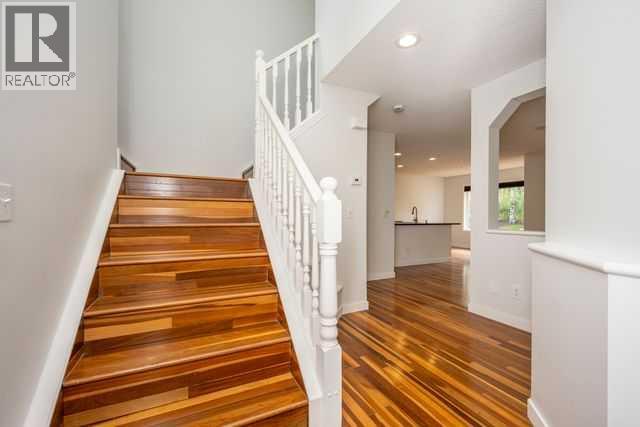 Property at 370 Panamount Drive NW image 5