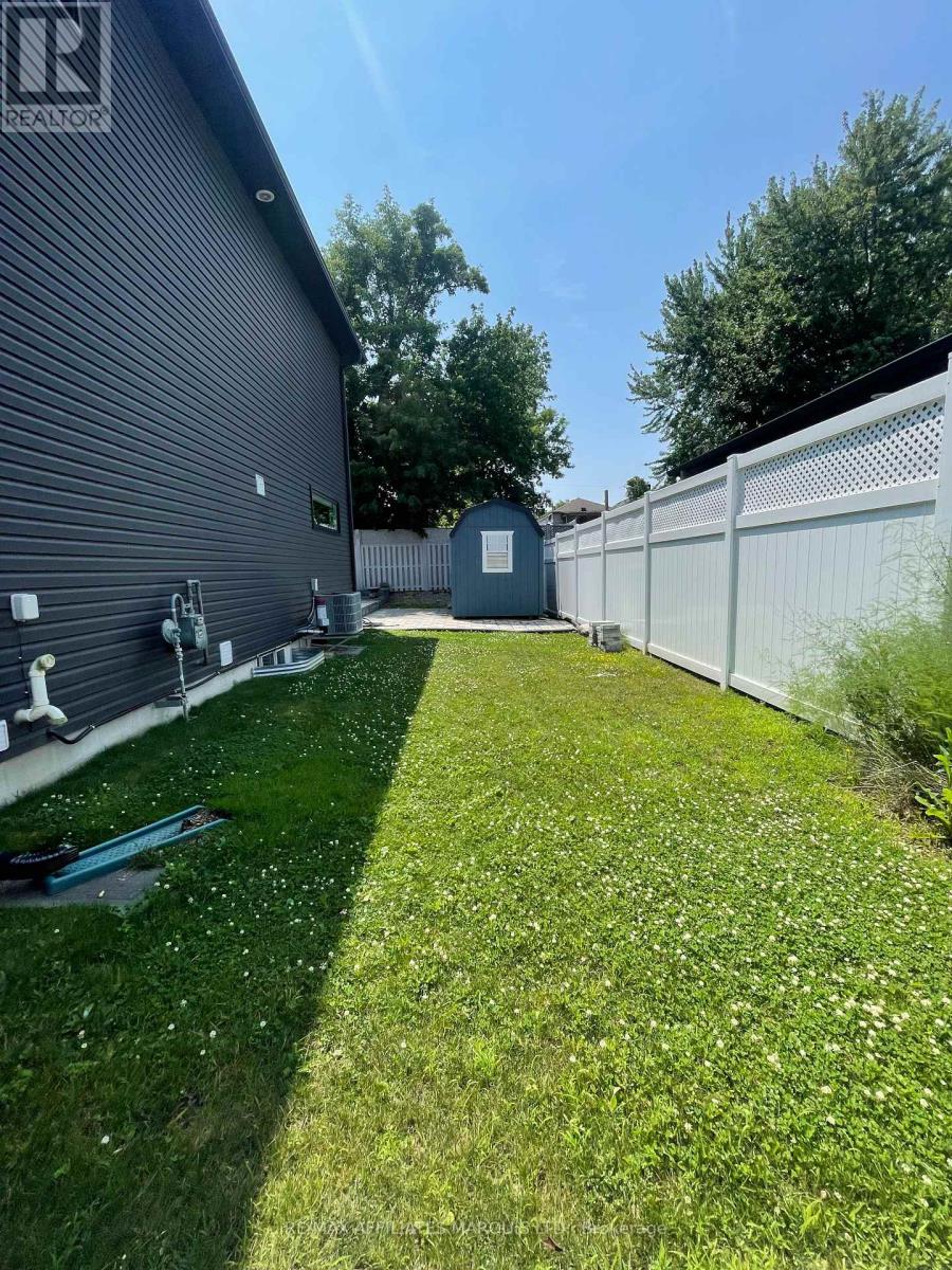 306 Belfort Crescent, Cornwall, Ontario  K6H 0H3 - Photo 19 - X12248736