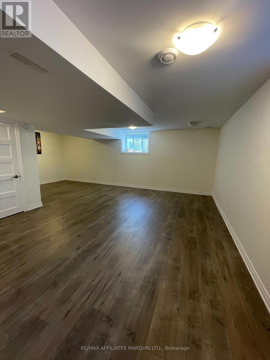 306 Belfort Crescent, Cornwall, Ontario  K6H 0H3 - Photo 16 - X12248736